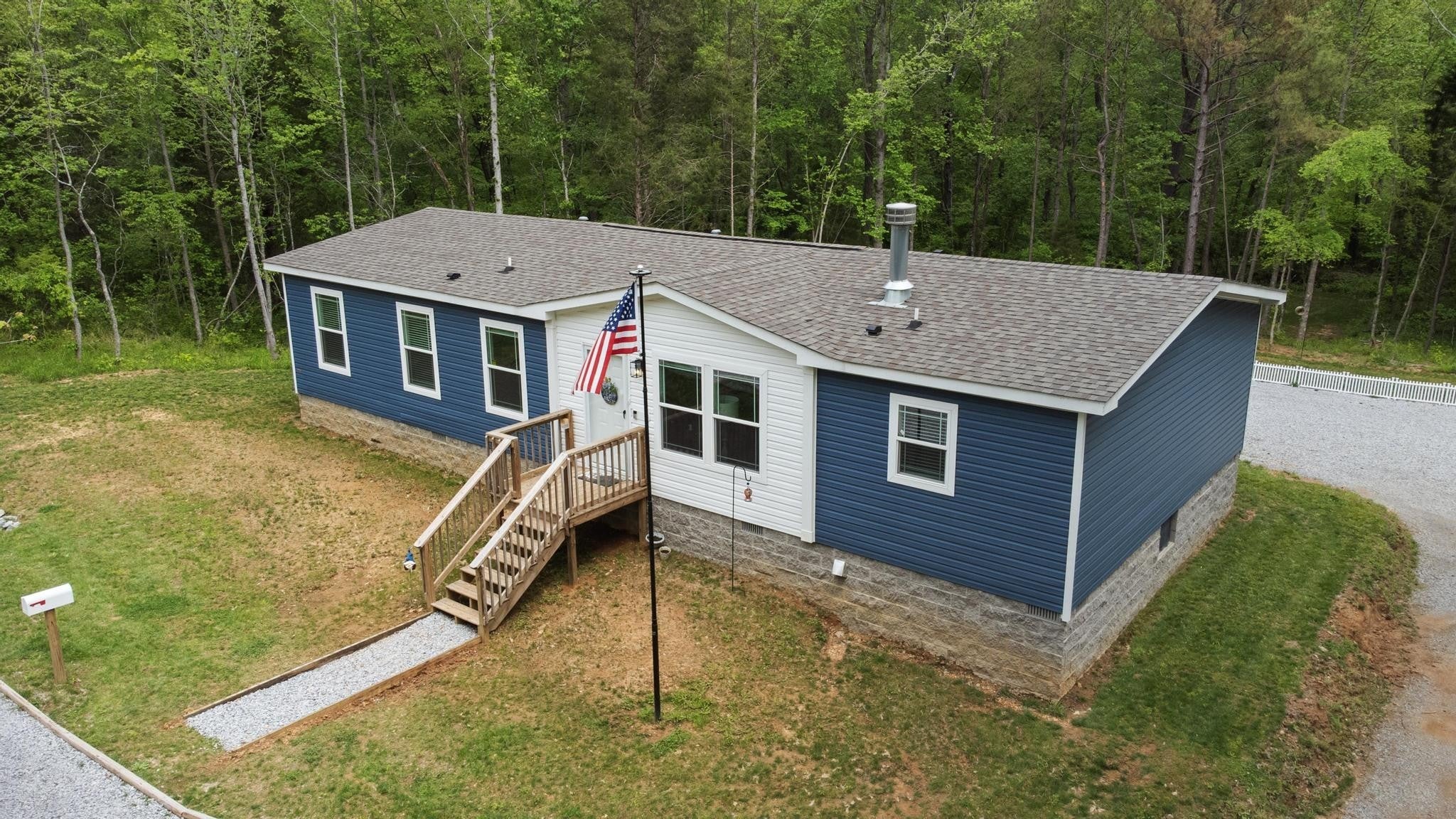 Photo of Listing #2824091