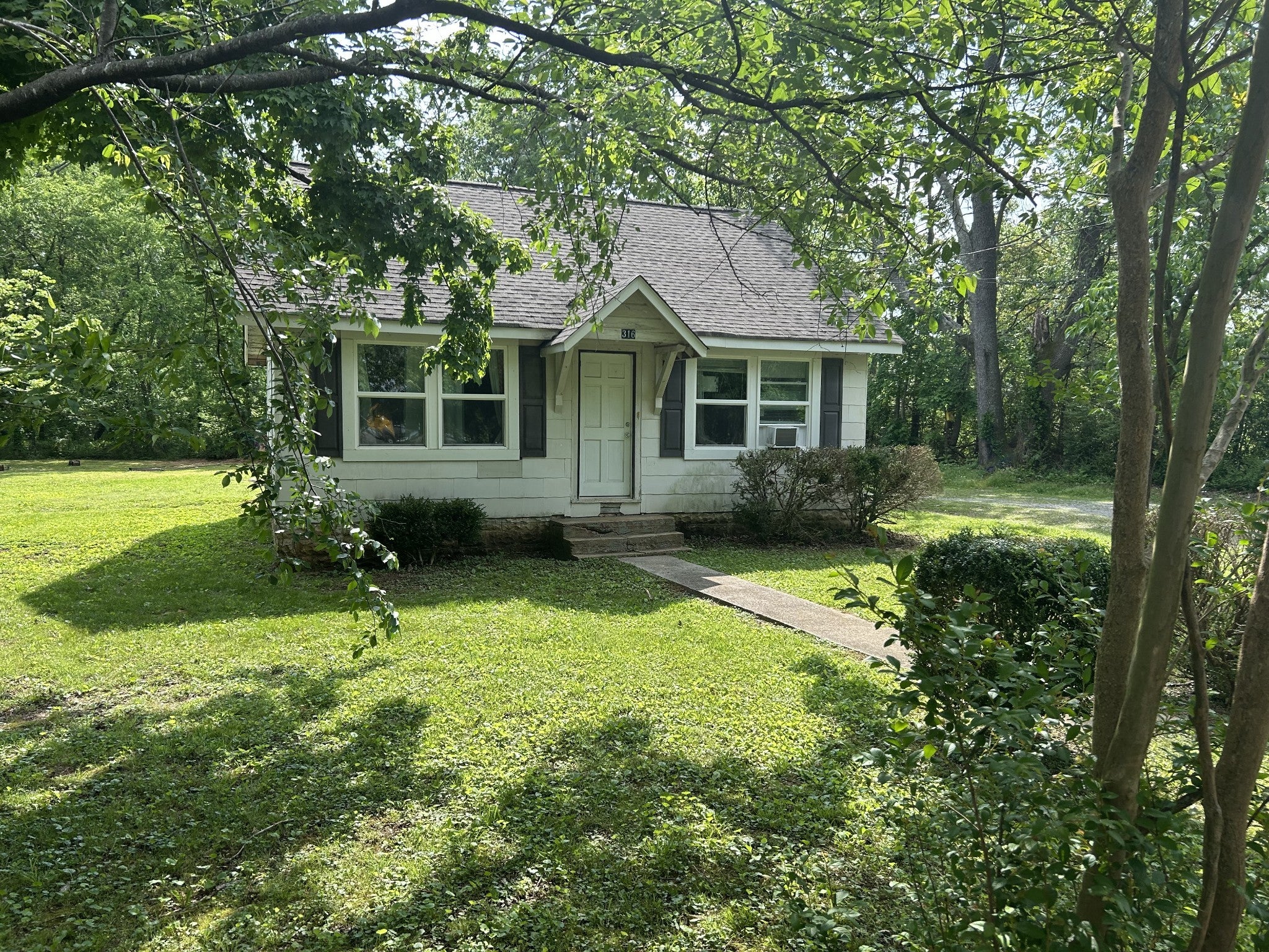 Photo of Listing #2824113