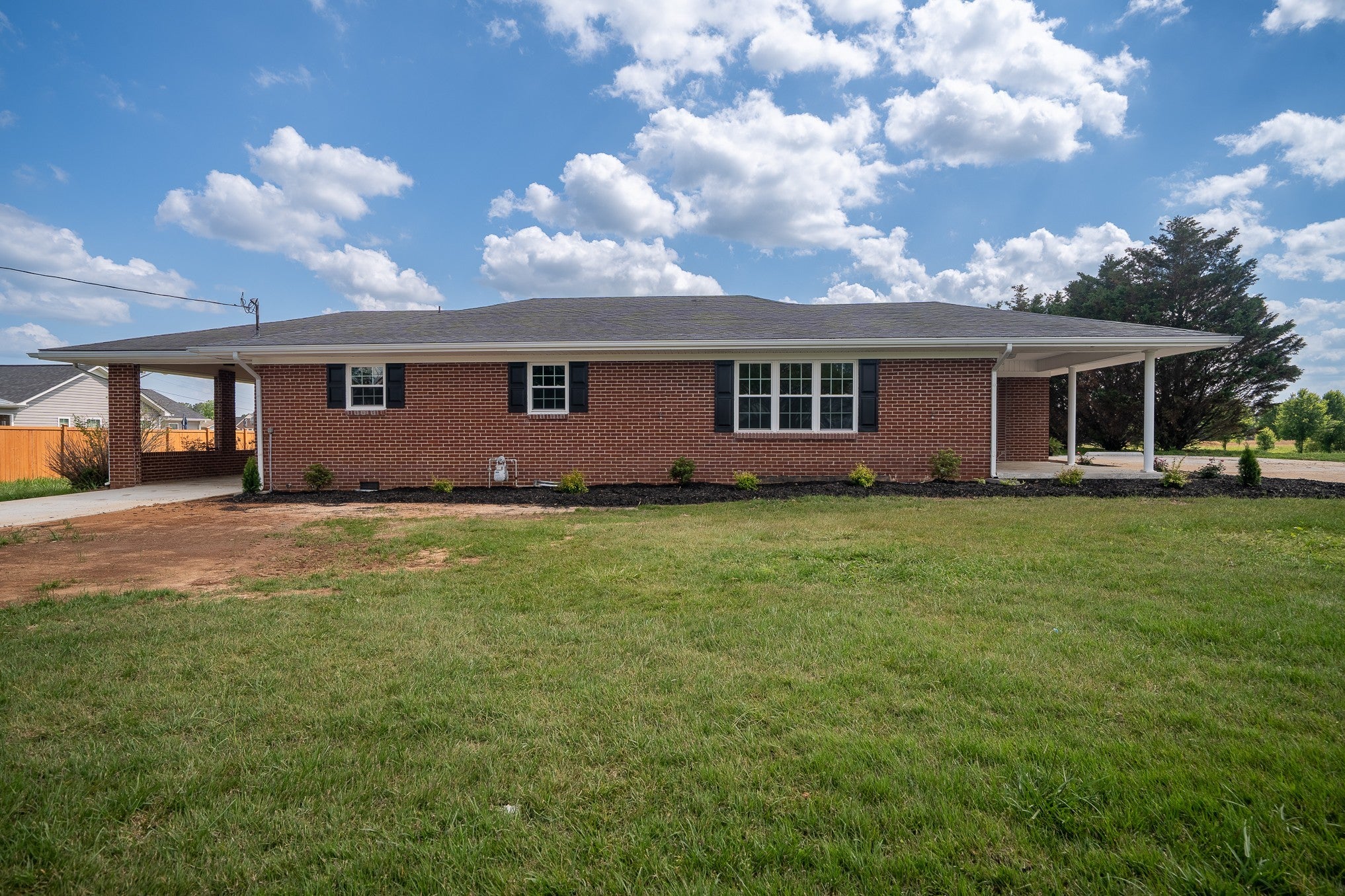Photo of Listing #2824117