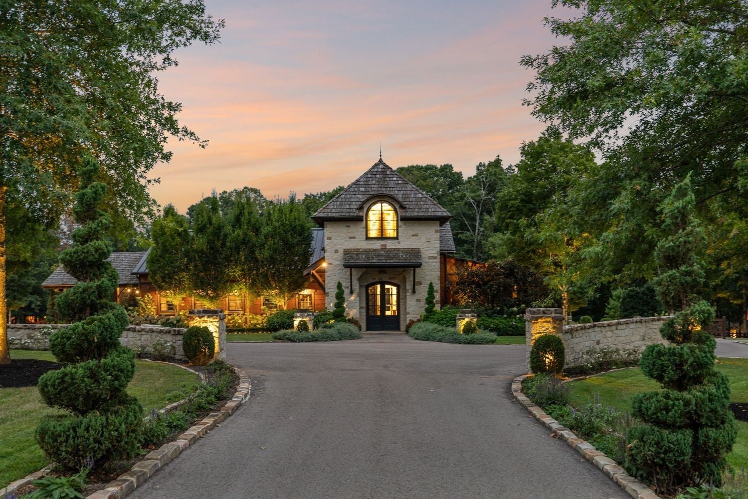 Photo of Listing #2824202