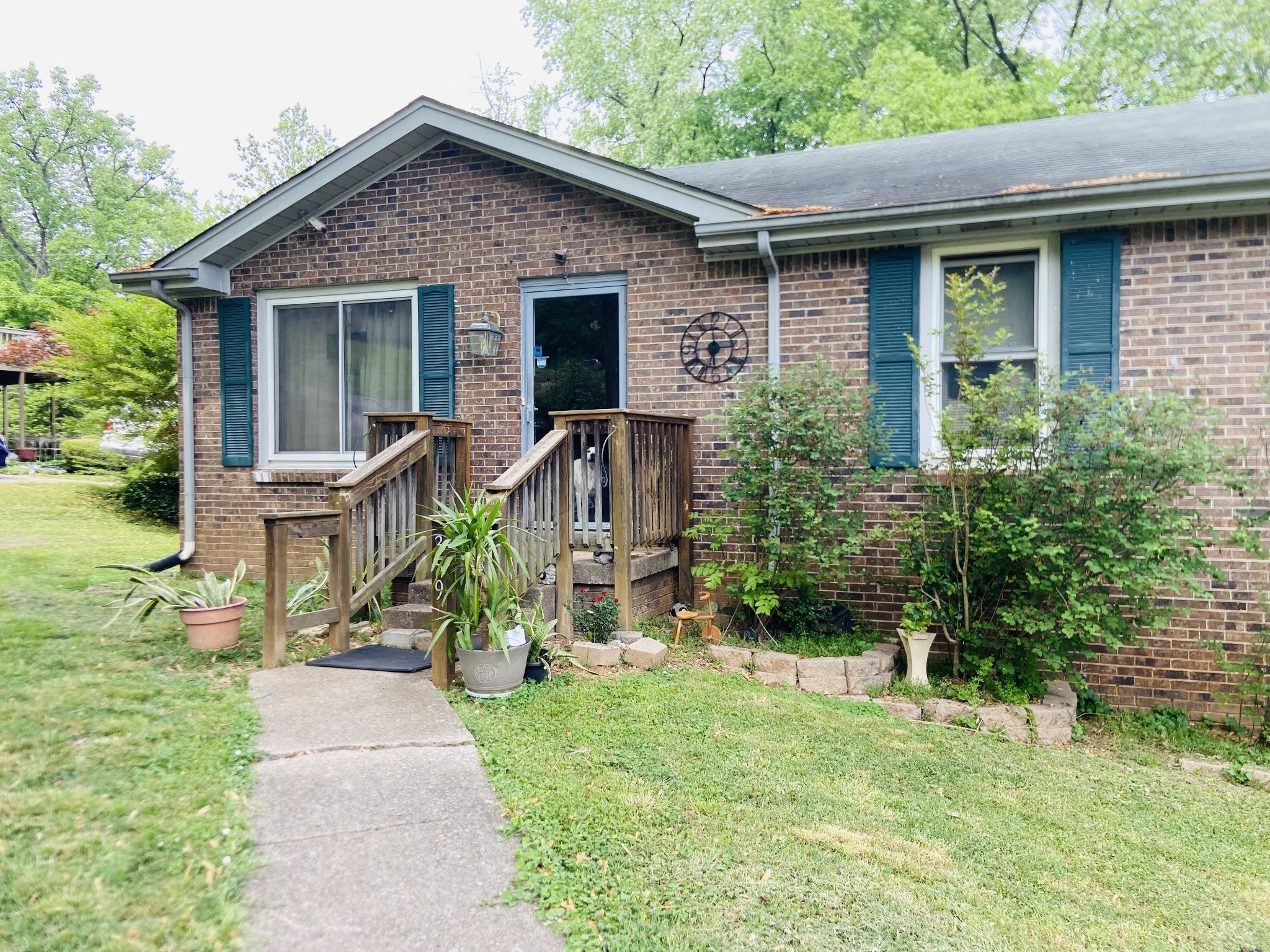 Photo of Listing #2824337
