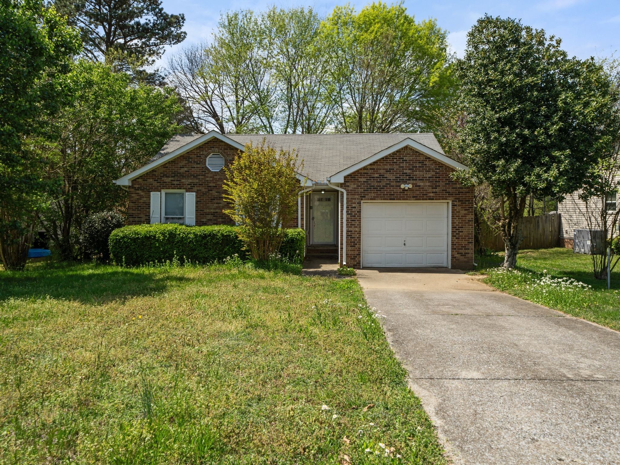 Photo of Listing #2824458