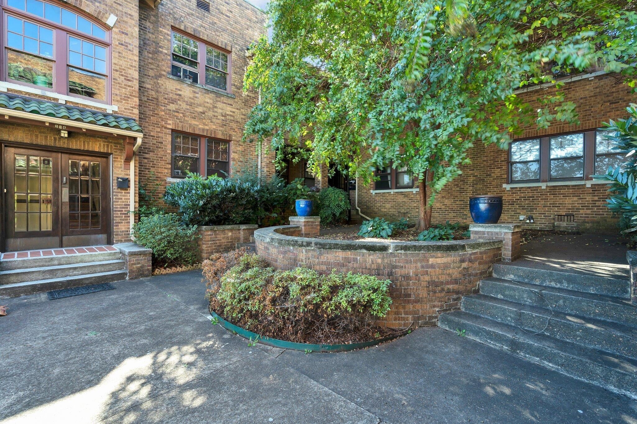 Photo of Listing #2825121