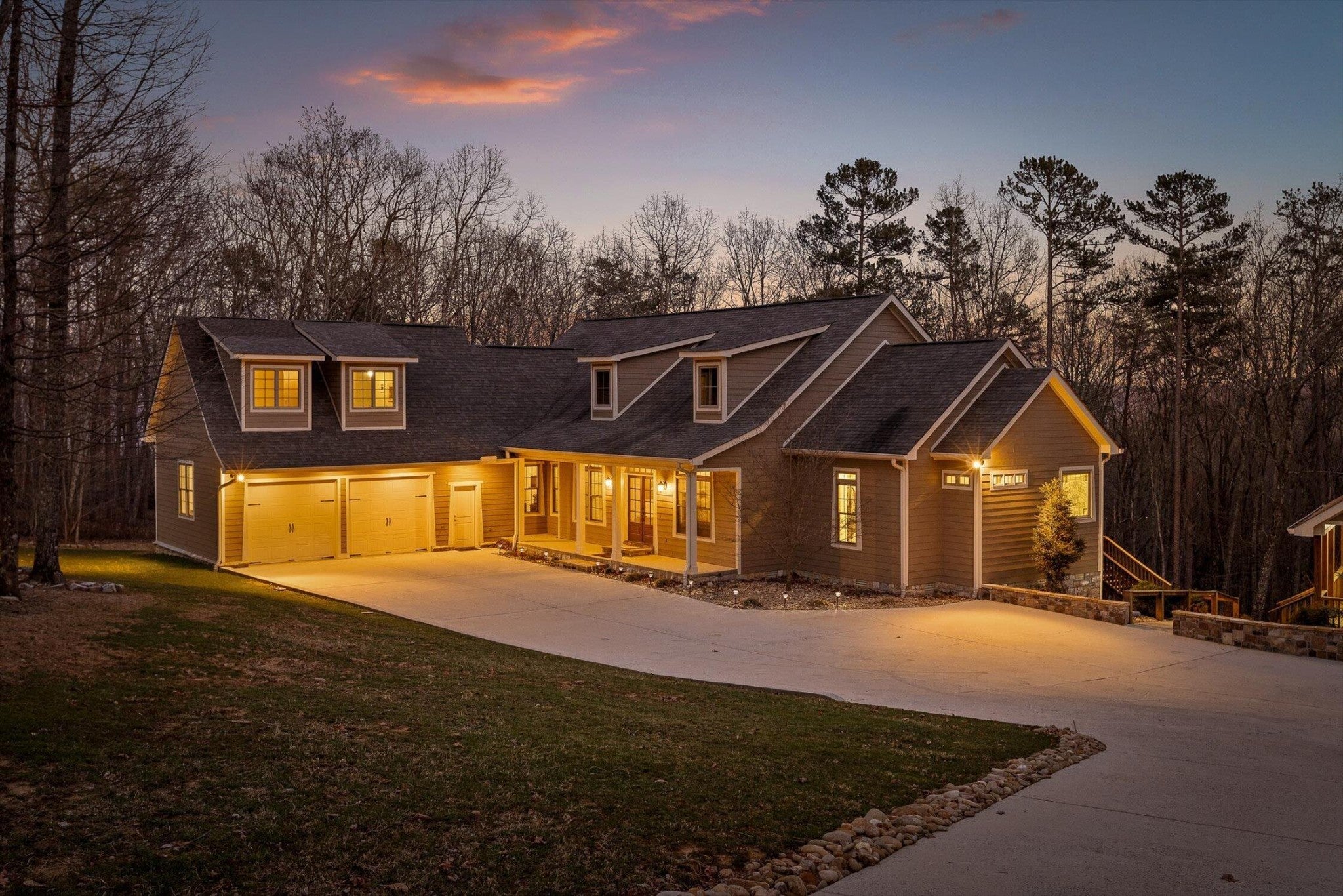 Photo of Listing #2825347