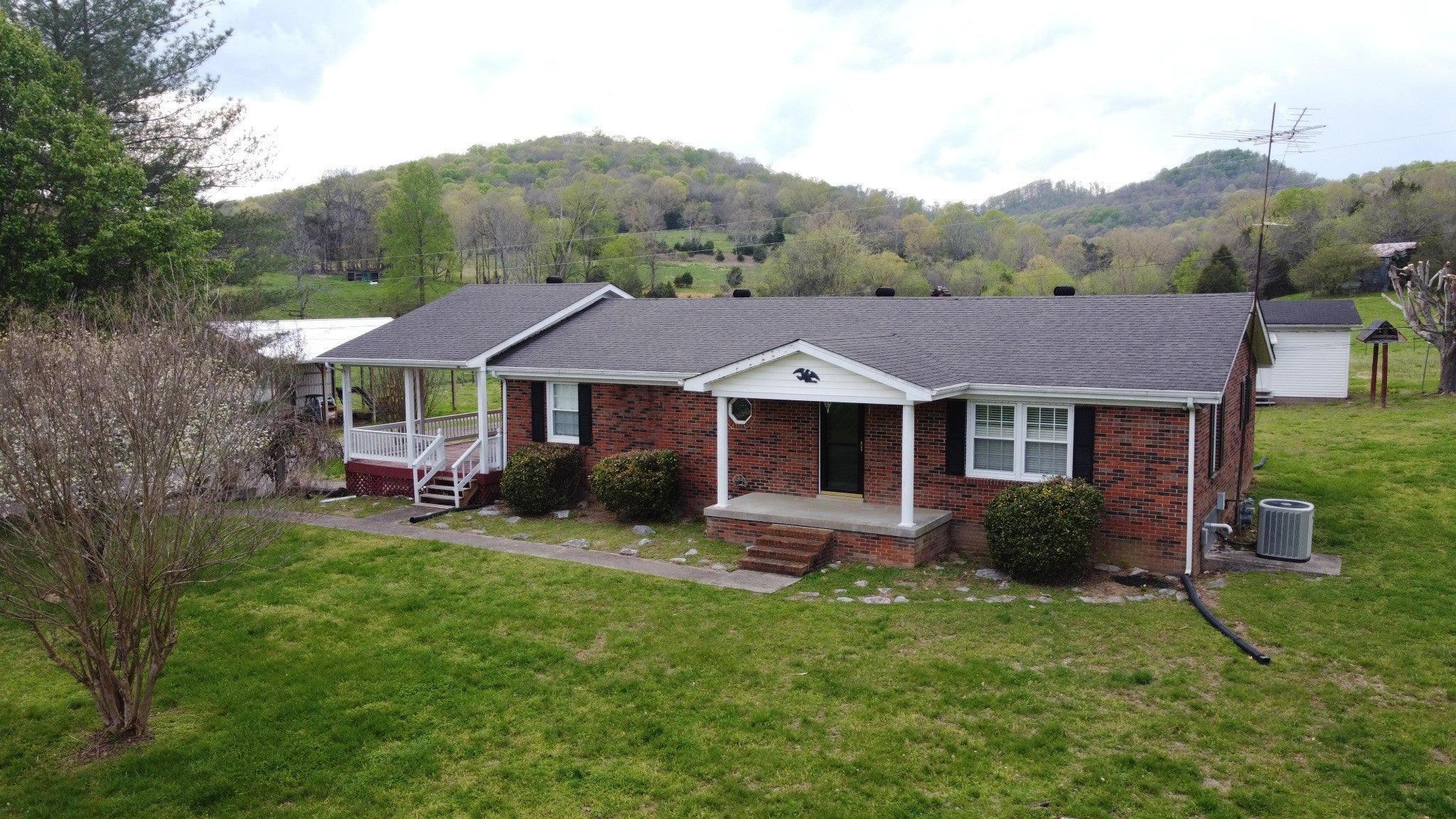 Photo of Listing #2825352