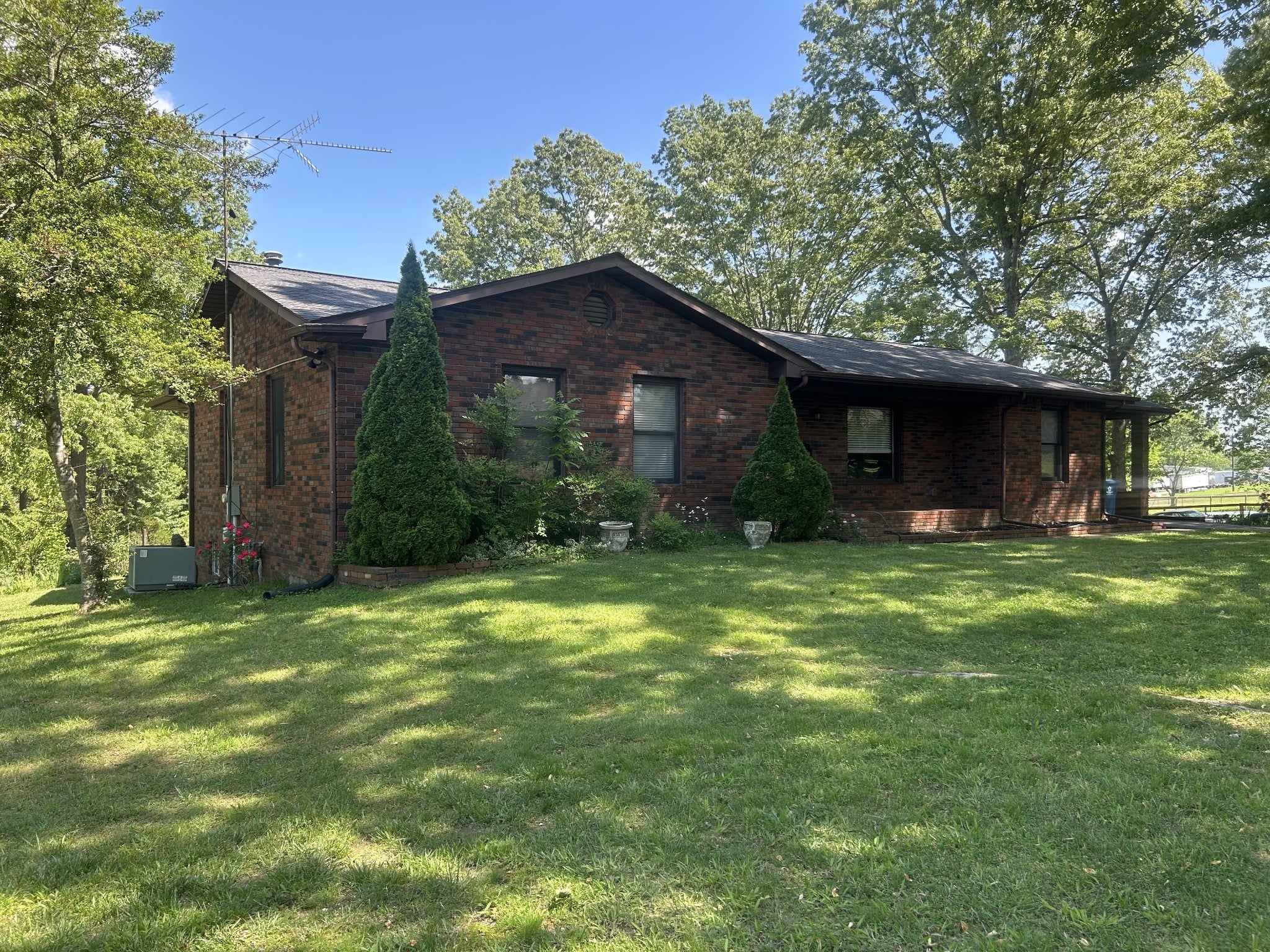 Photo of Listing #2825372