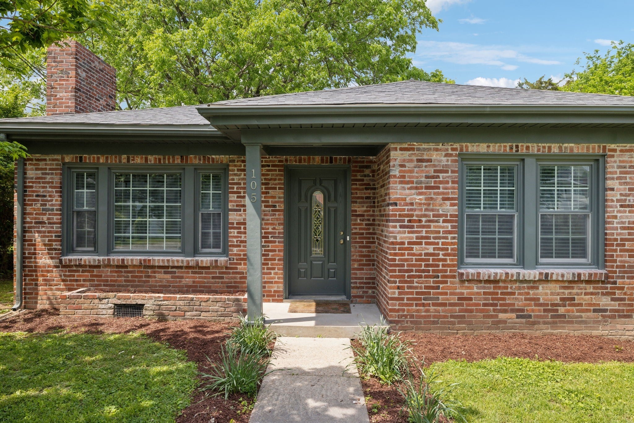 Photo for MLS 2865545 in 105 Rucker Ave Franklin, TN - 37064