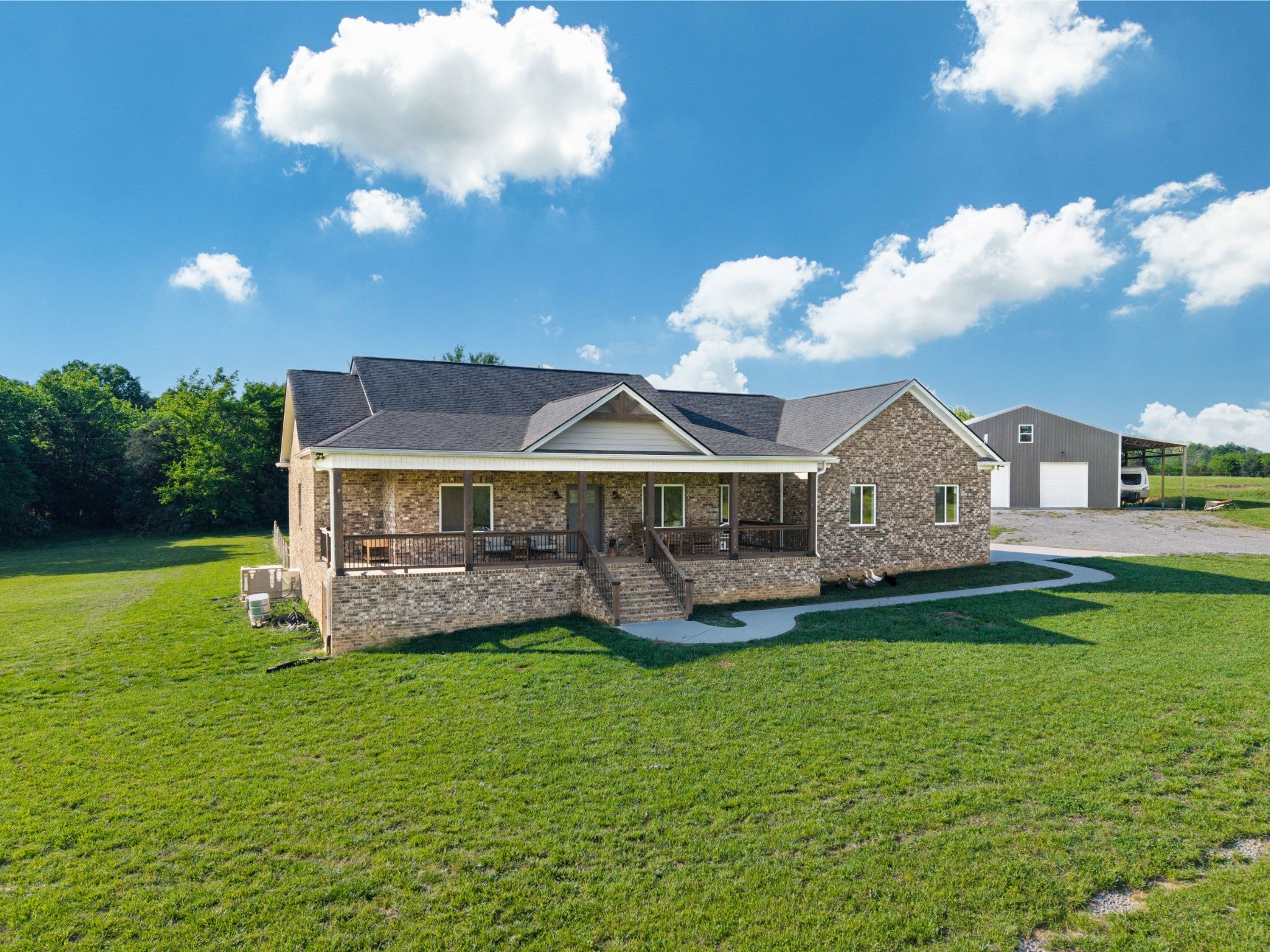 Photo of Listing #2865796