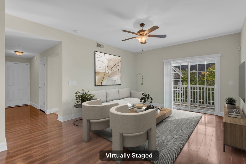 8121 Lenox Creekside Dr 3, Antioch