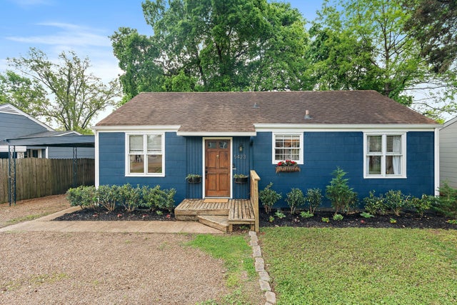 5423 Knob Rd, Nashville