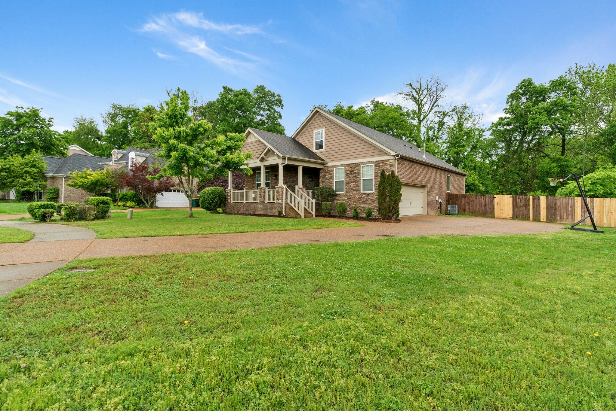 Photo of Listing #2867285
