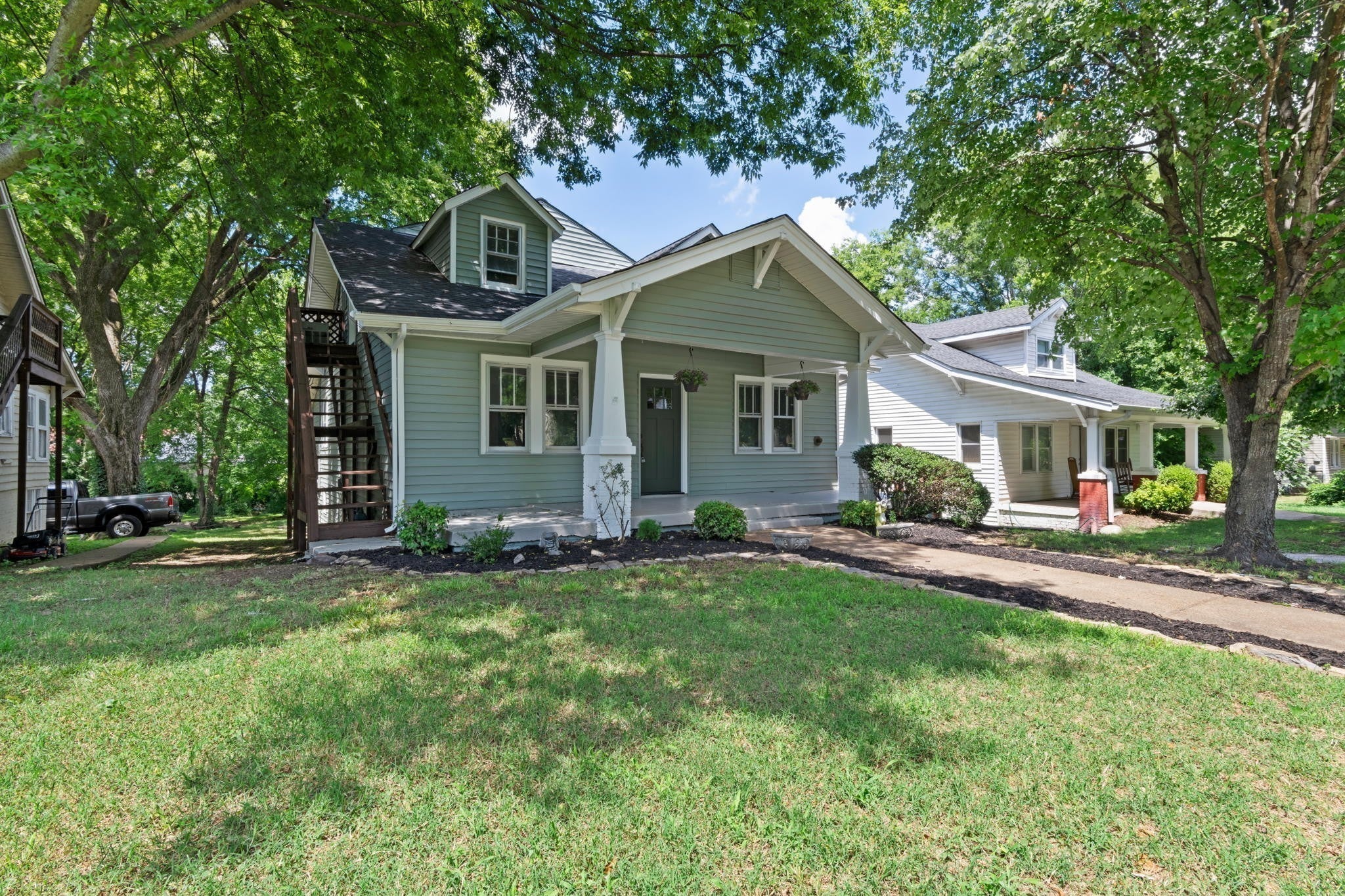 Photo of Listing #2867912