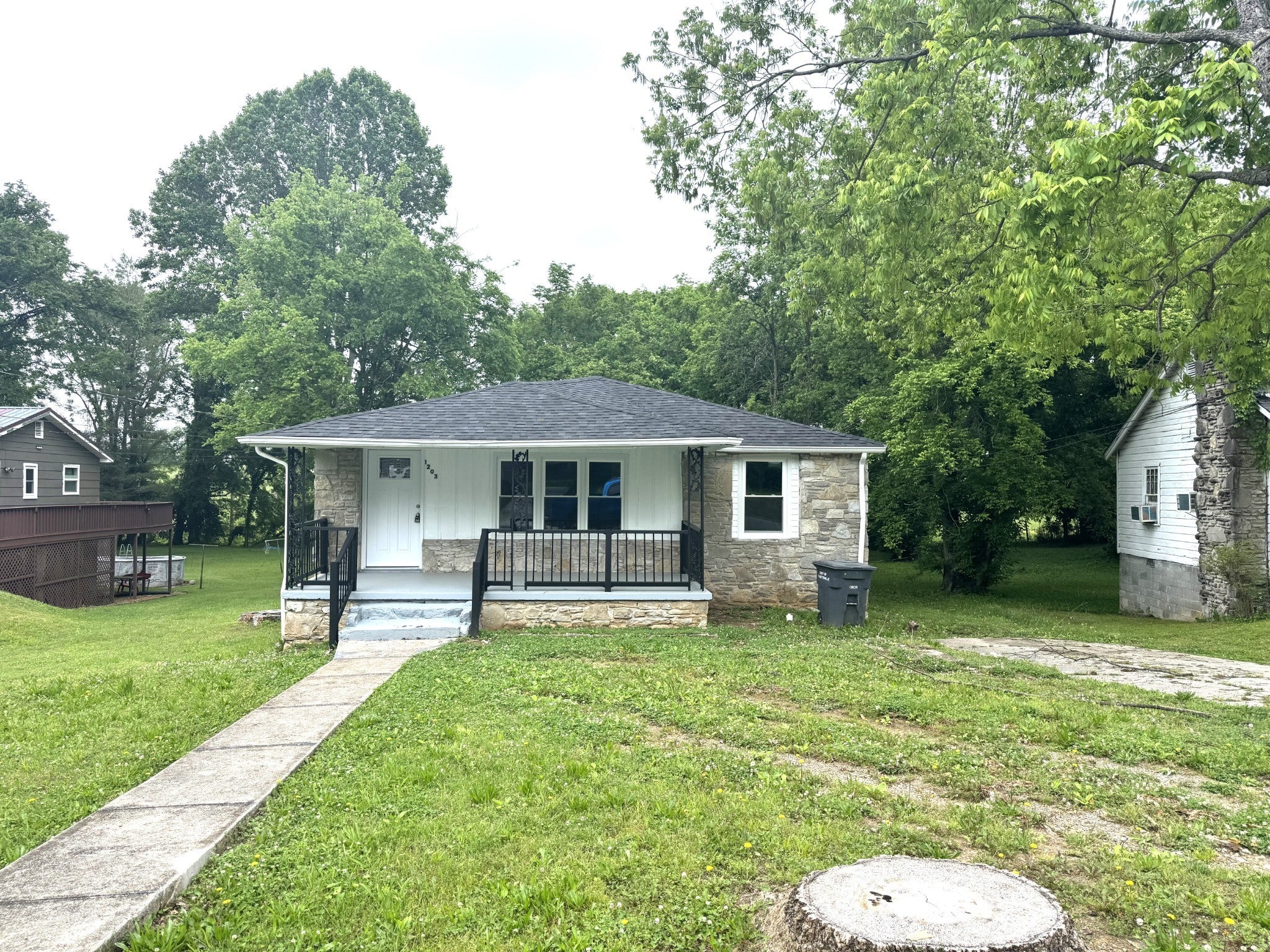 Photo of Listing #2871541