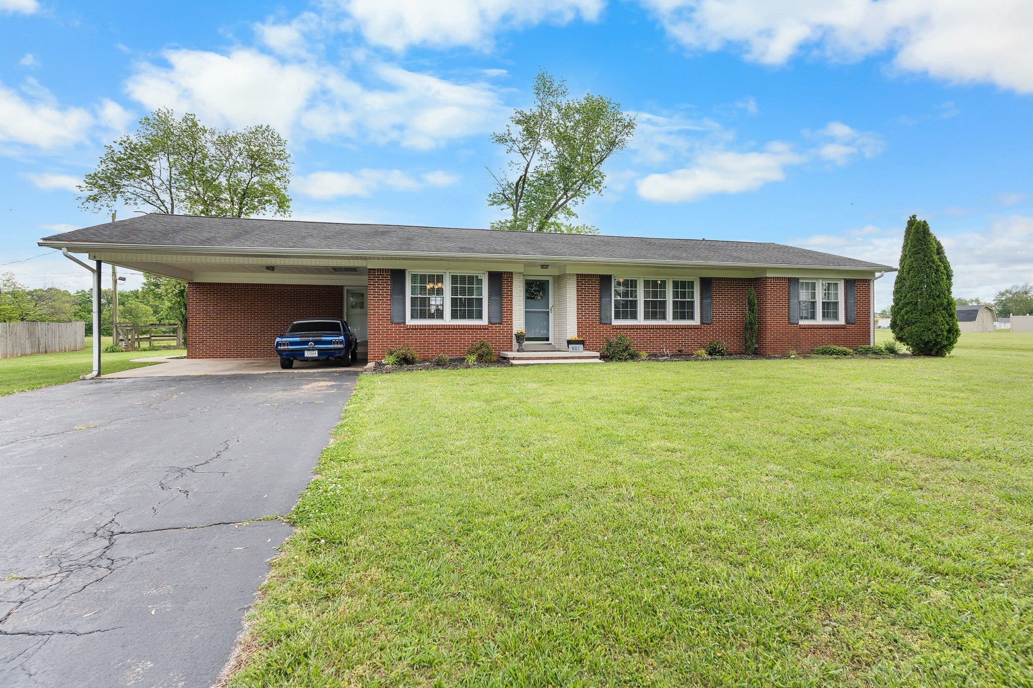 Photo of Listing #2871551