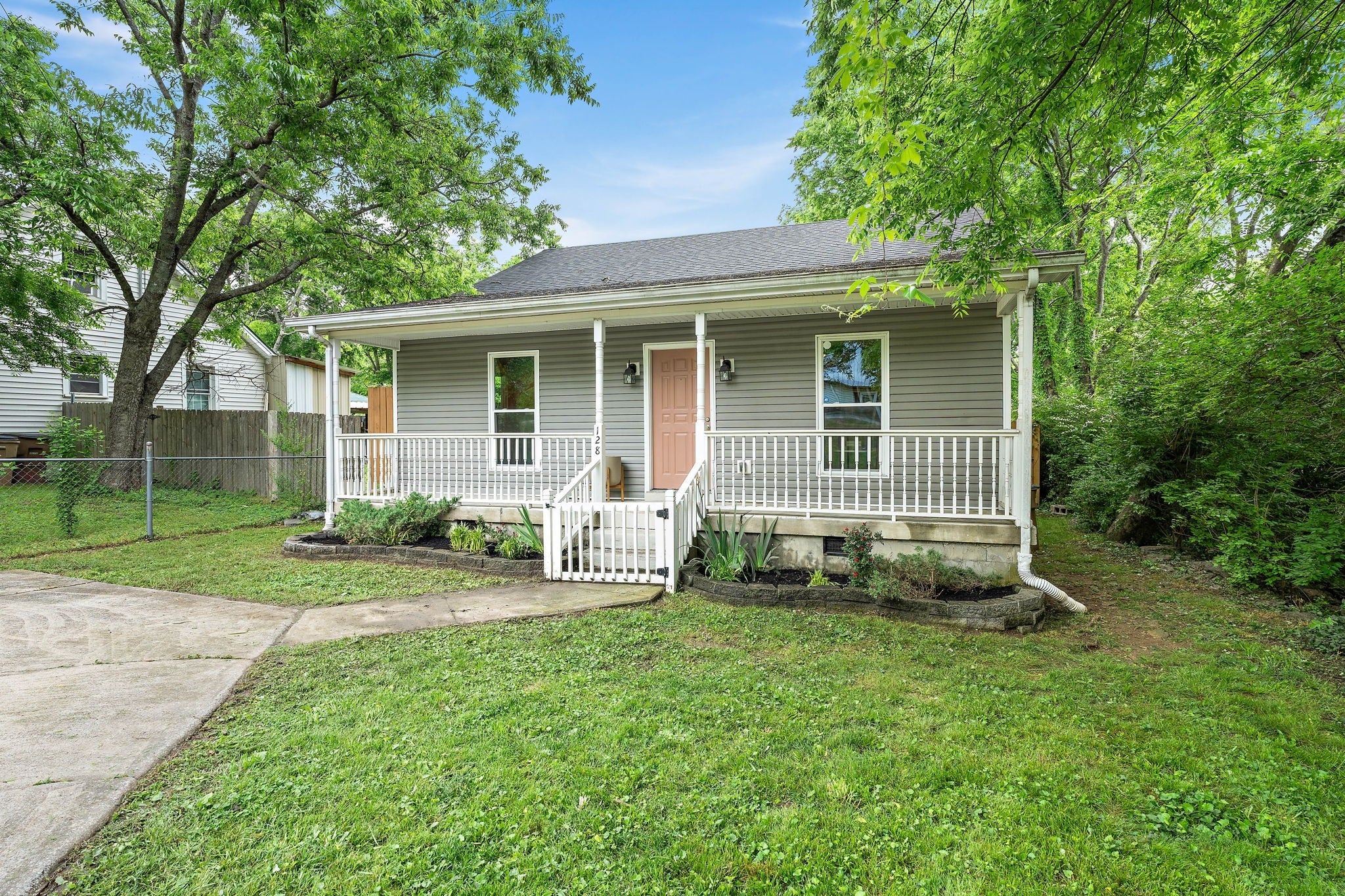 Photo of Listing #2871704