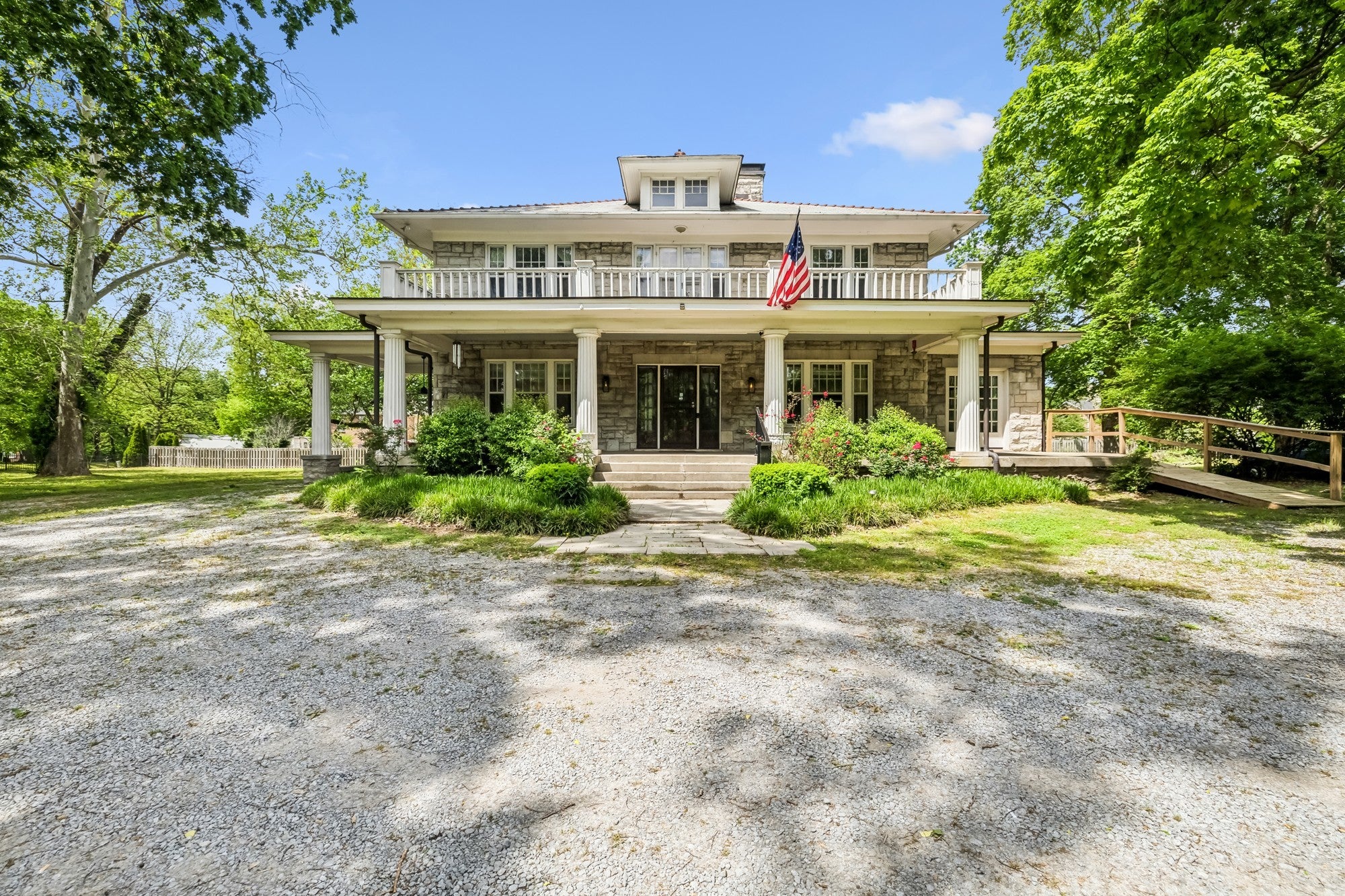 Photo of Listing #2871748