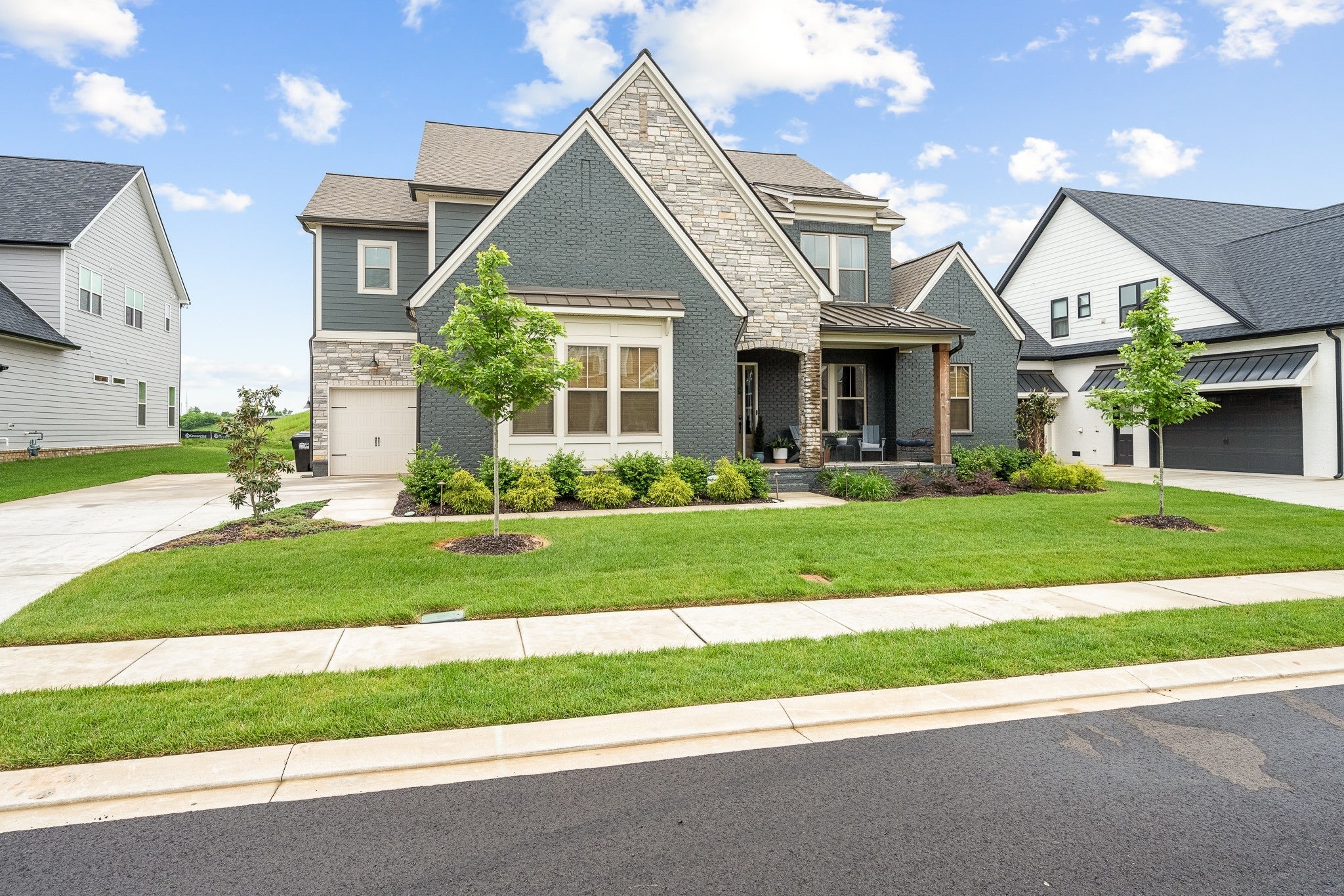 Photo of Listing #2882356