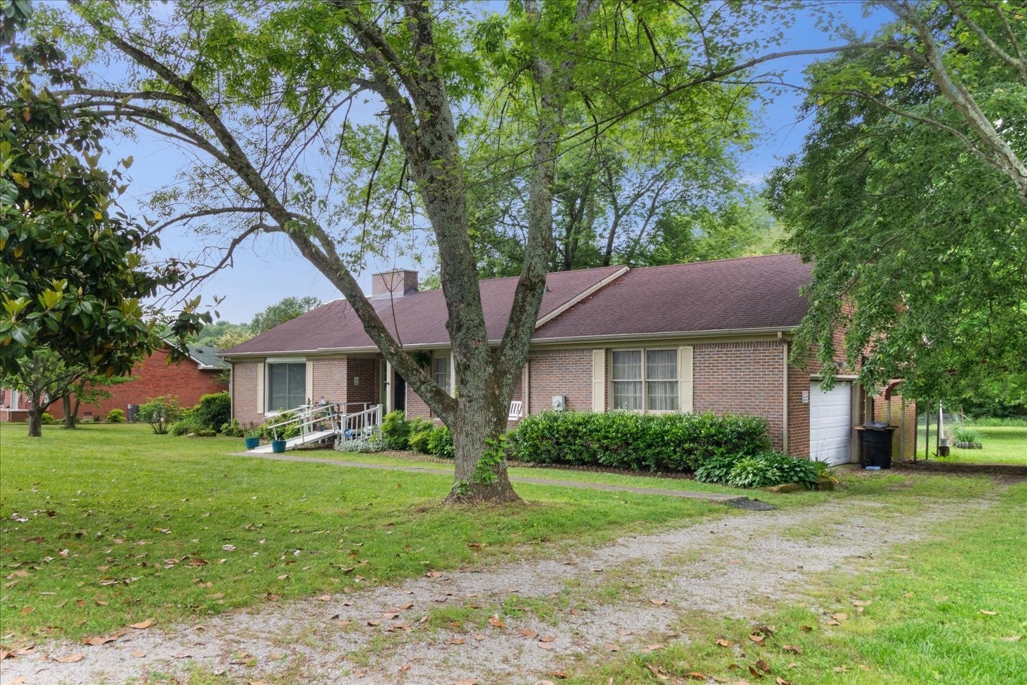 Photo of Listing #2882755