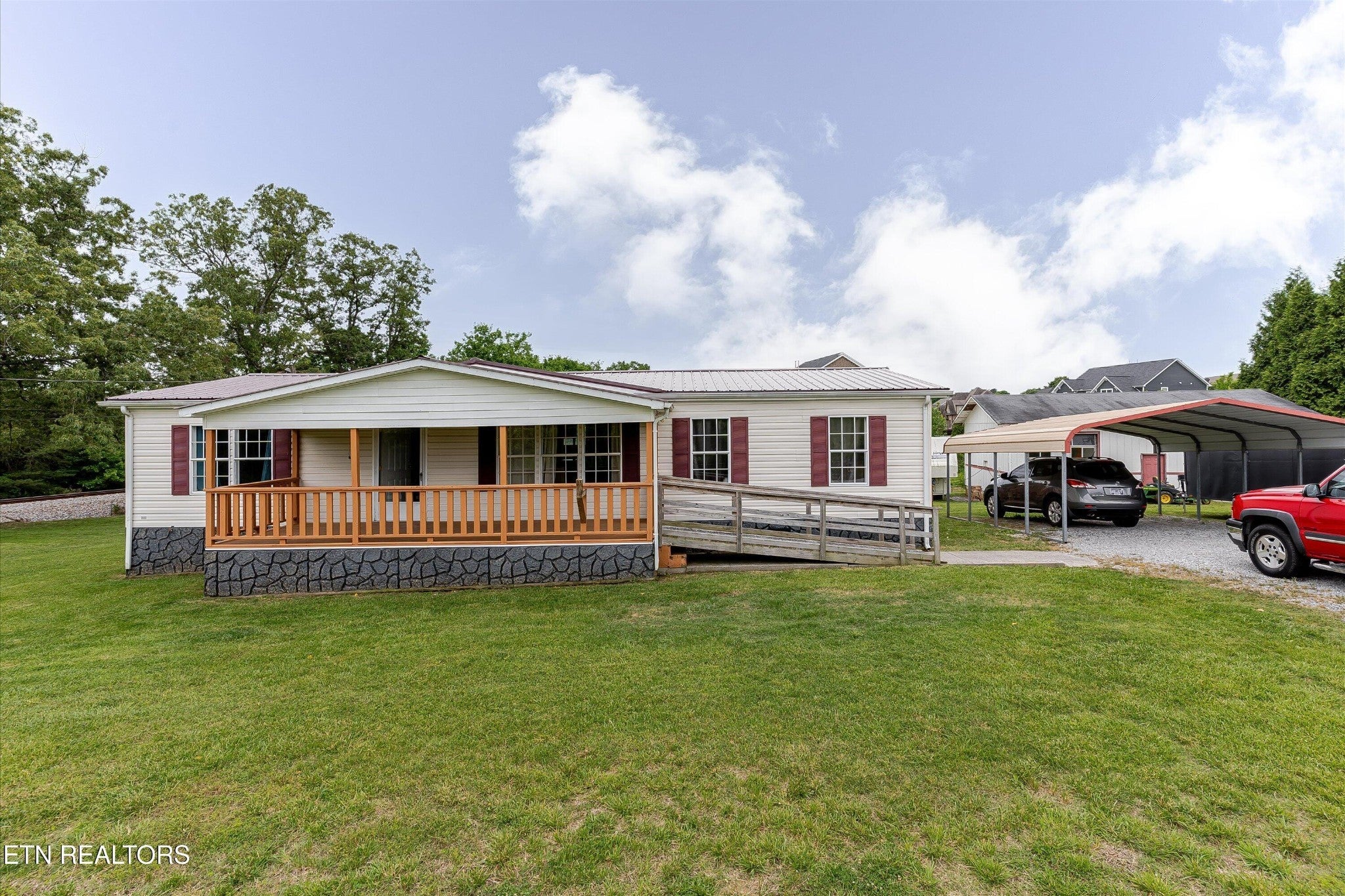 Photo of Listing #2883061