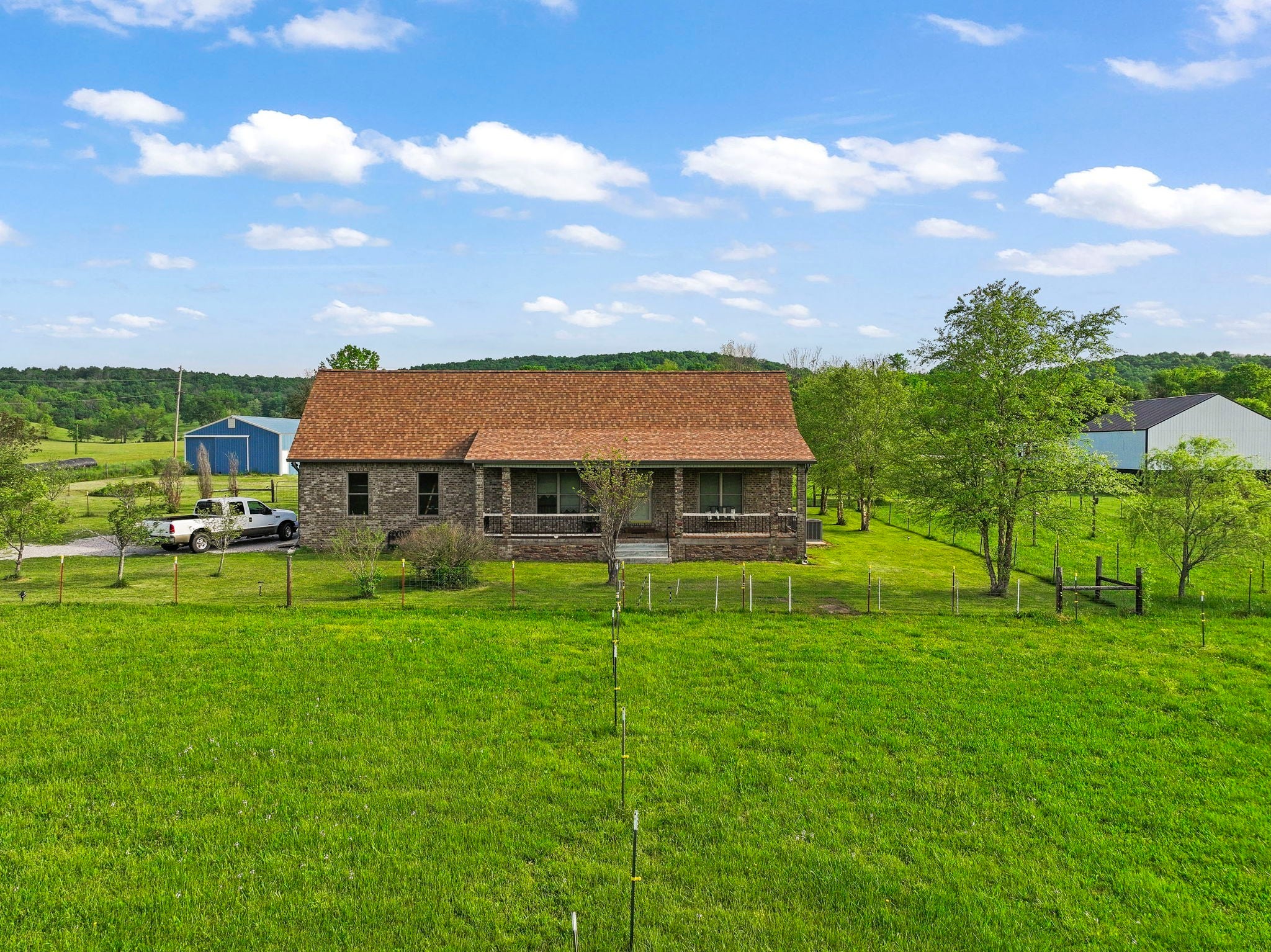 Photo of Listing #2883215