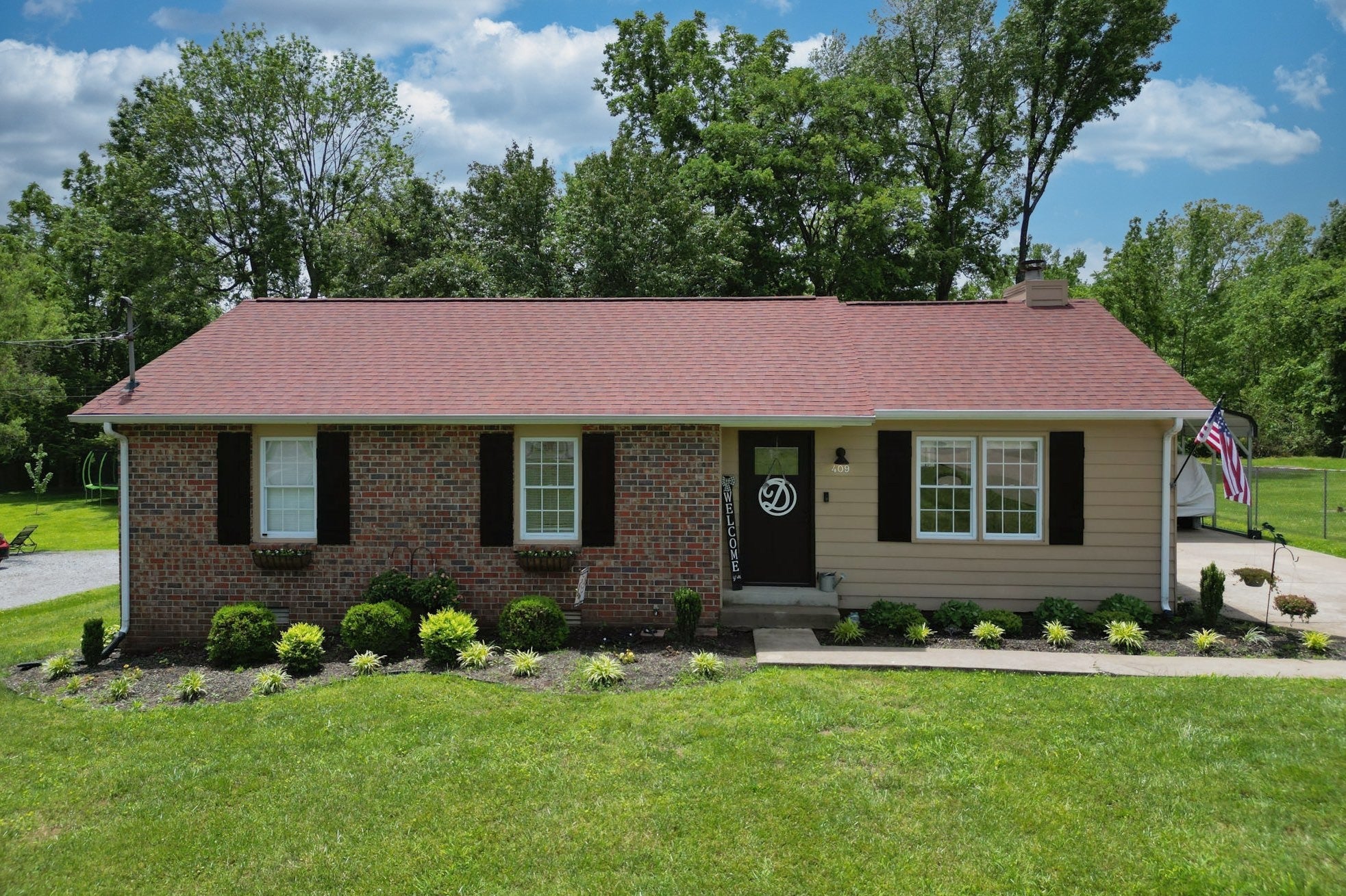 Photo of Listing #2883292