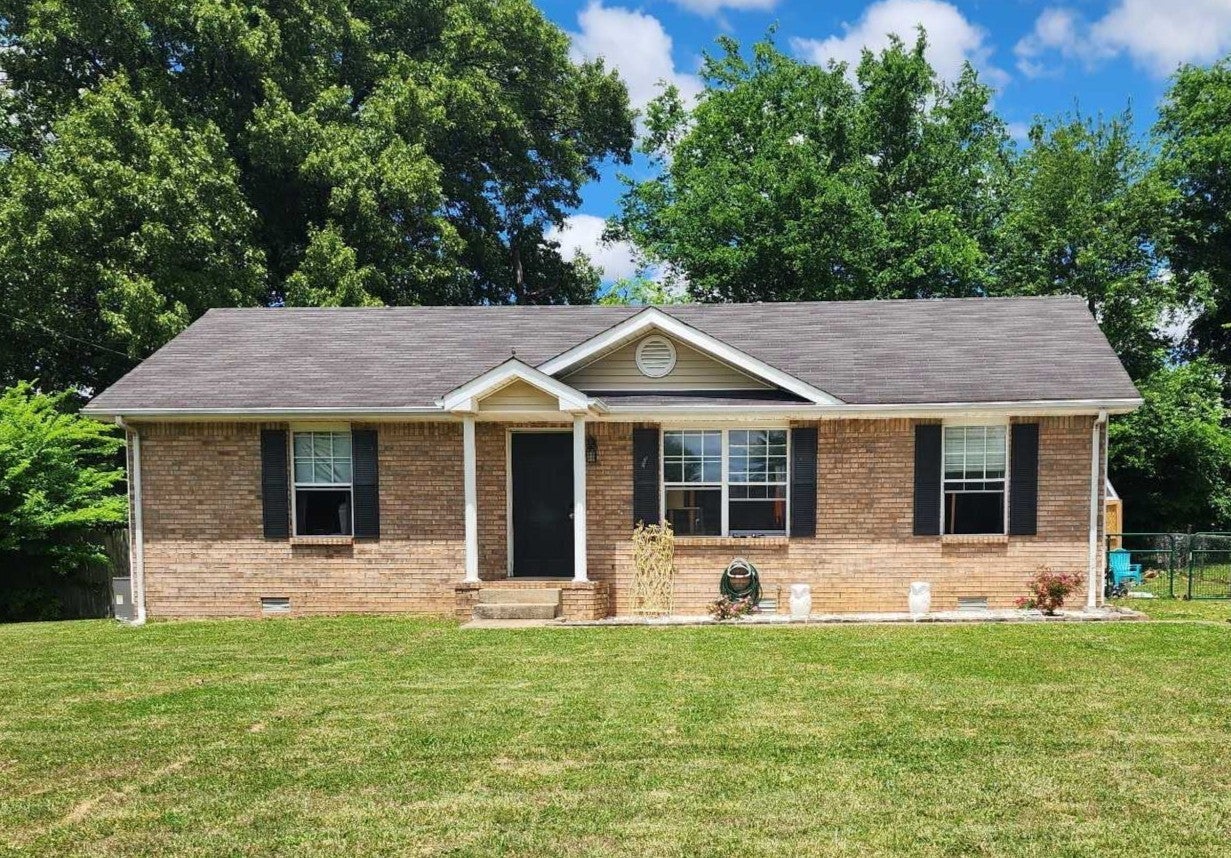 Photo of Listing #2883316