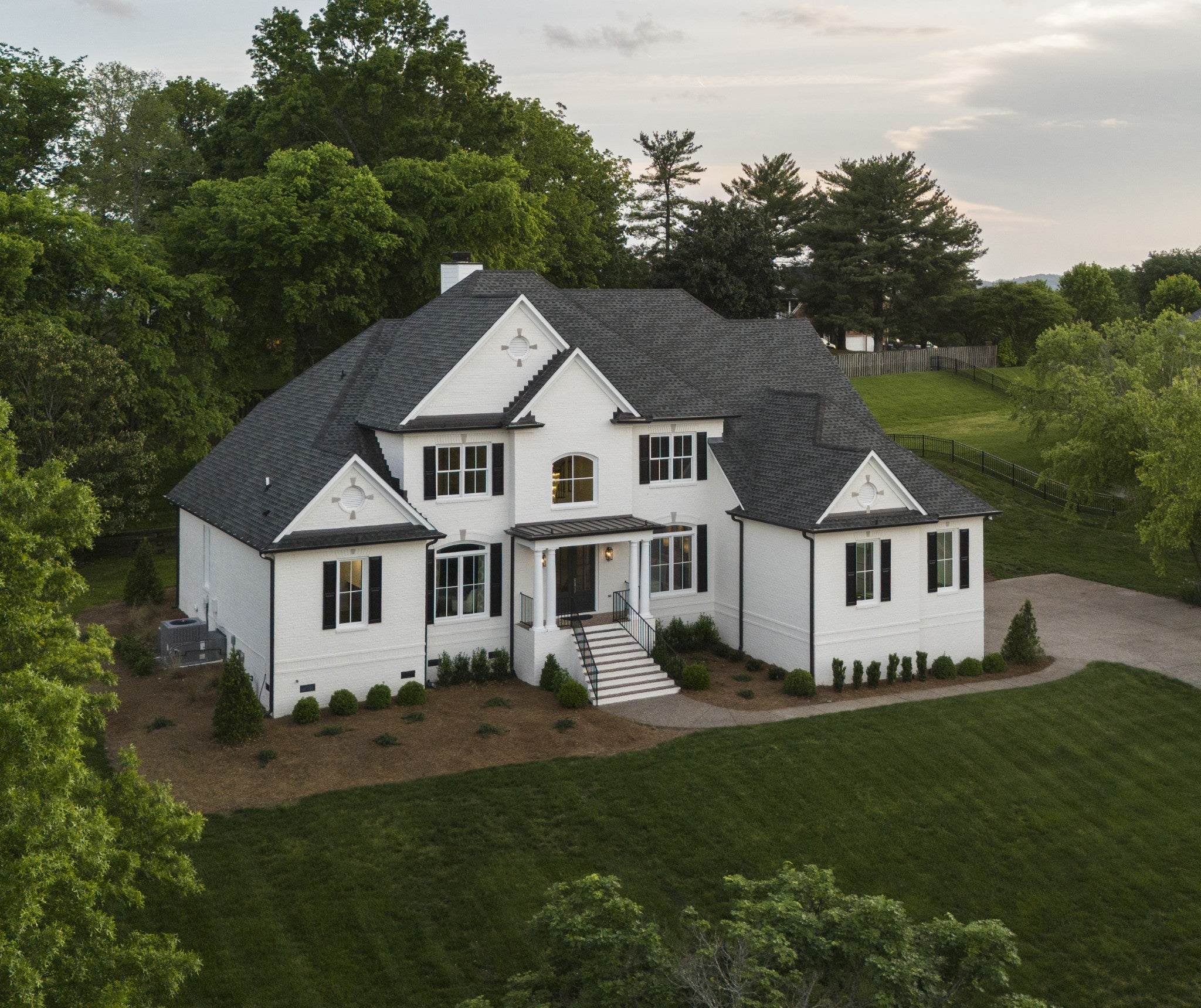 Photo of Listing #2883401
