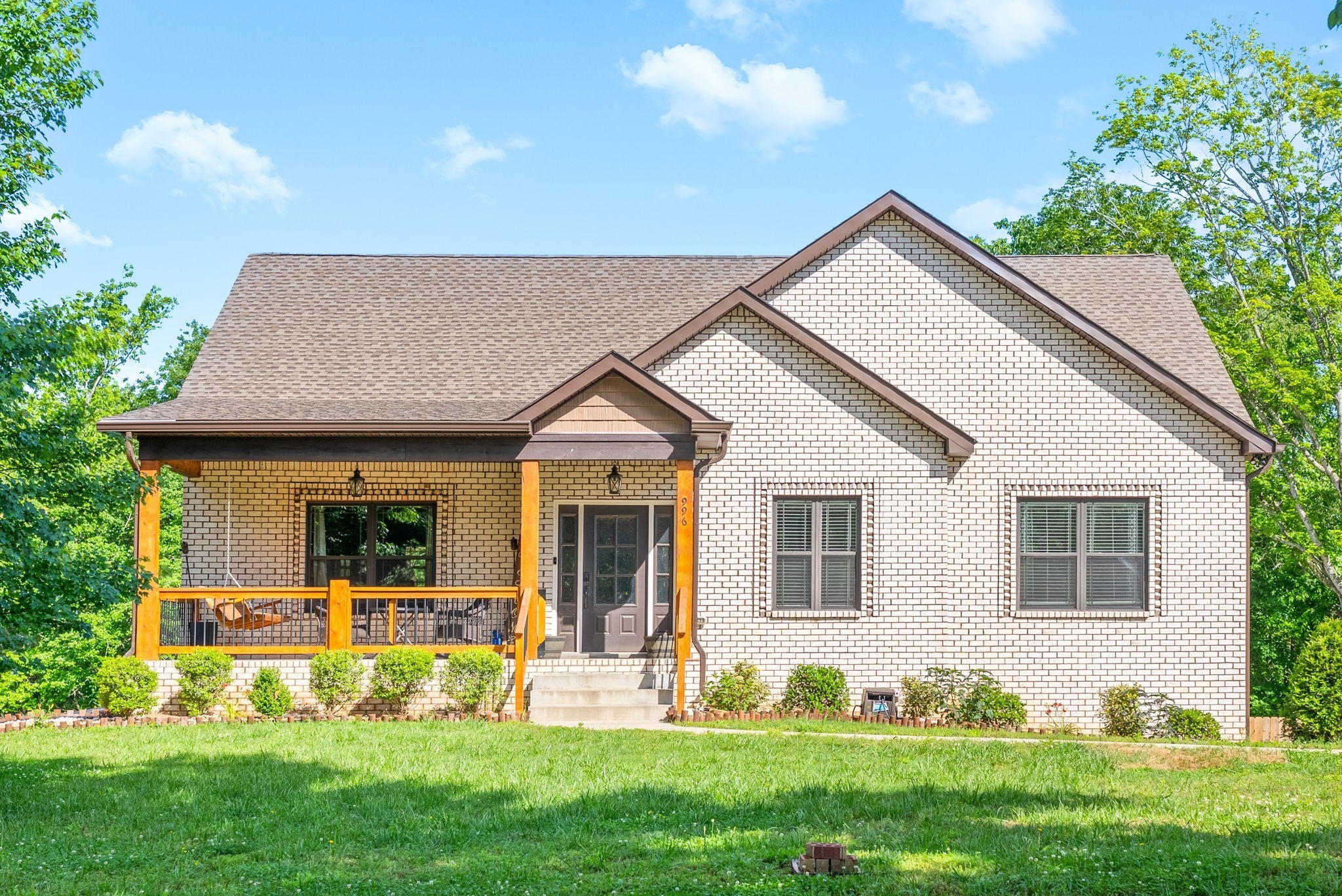 Photo of Listing #2883490