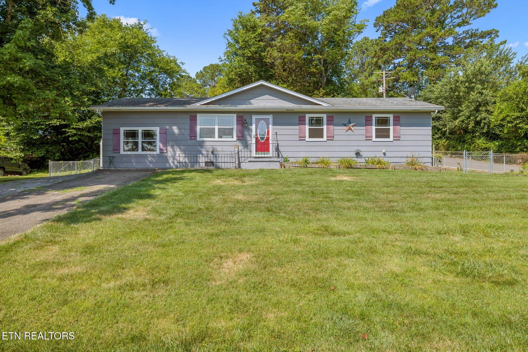 Photo of Listing #2883520