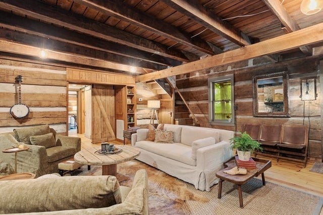 824 High Point Ridge Rd, Franklin