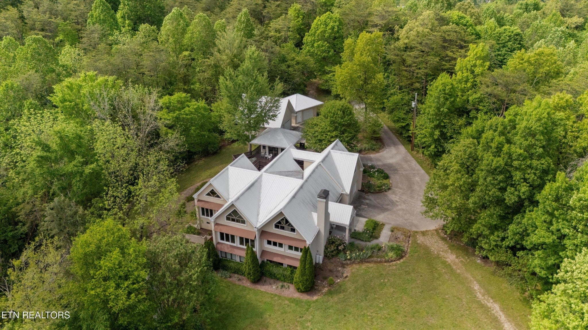 Photo of Listing #2883646