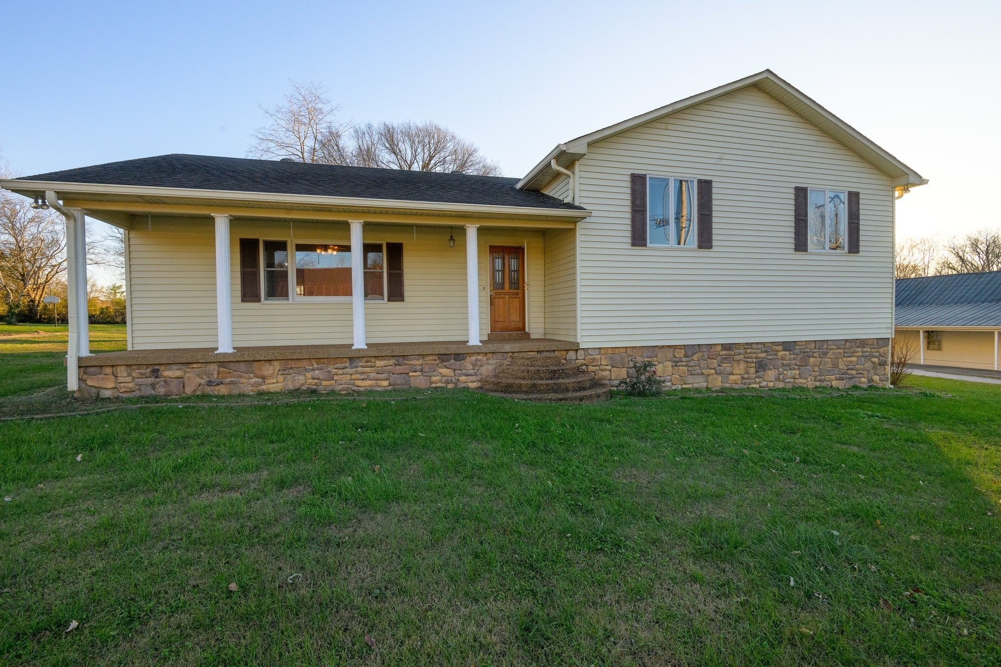 Photo of Listing #2883781
