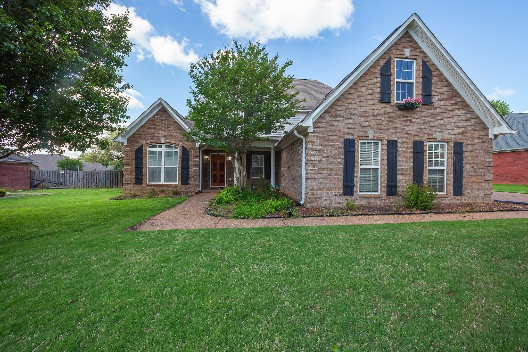Photo of Listing #2883877
