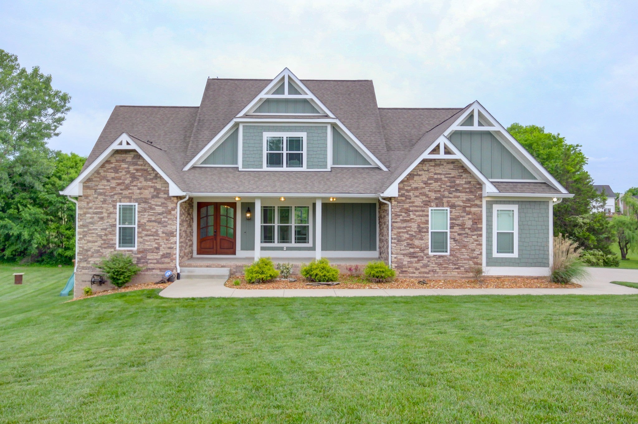 Photo of Listing #2883933