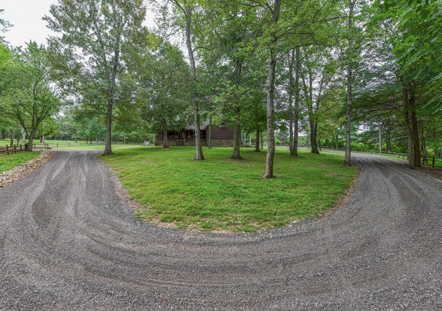 118 Robert Simmons Rd, Westmoreland