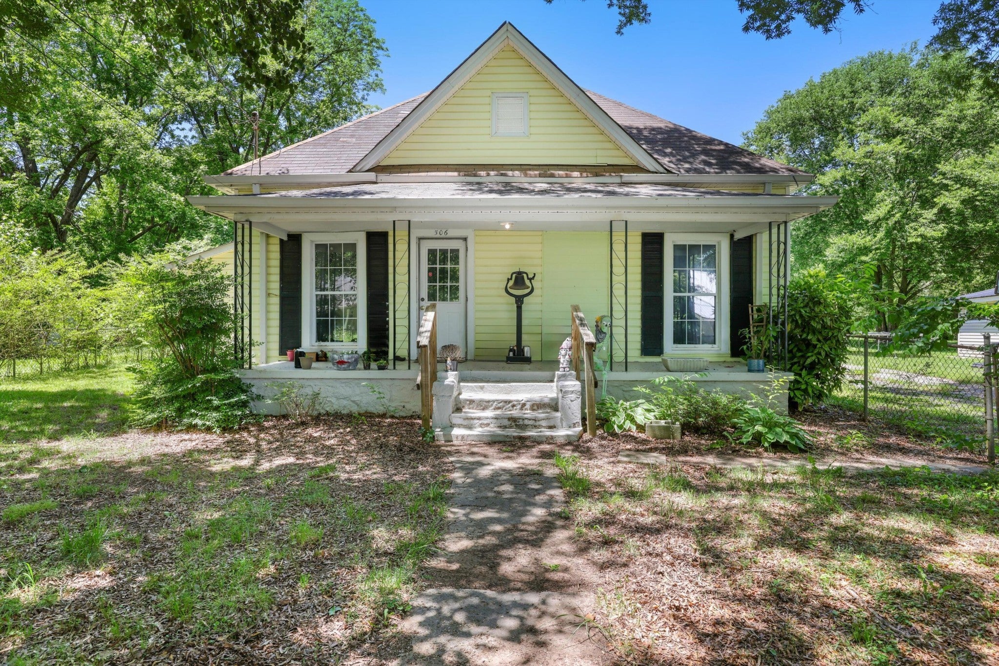 Photo of Listing #2884216