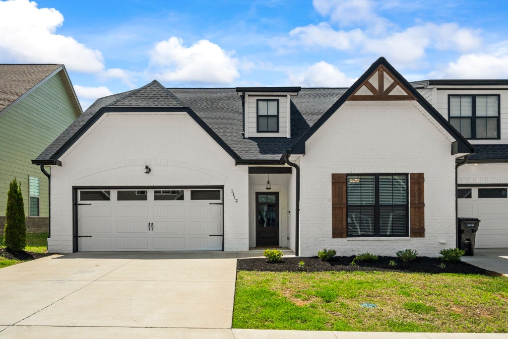 1112 Malinda Ln, Greenbrier