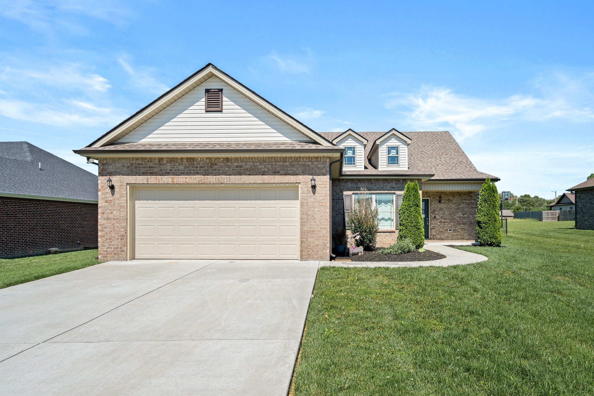 Photo of Listing #2885316