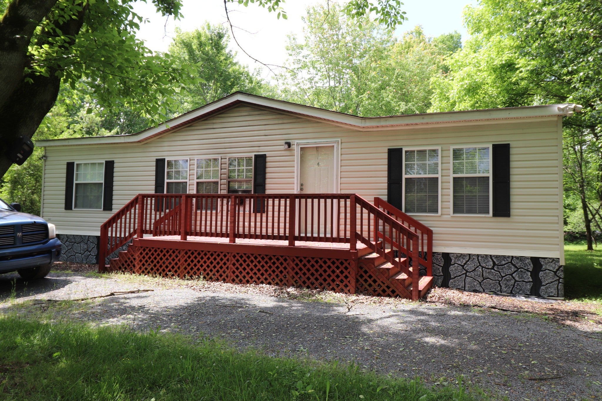 Photo of Listing #2885339