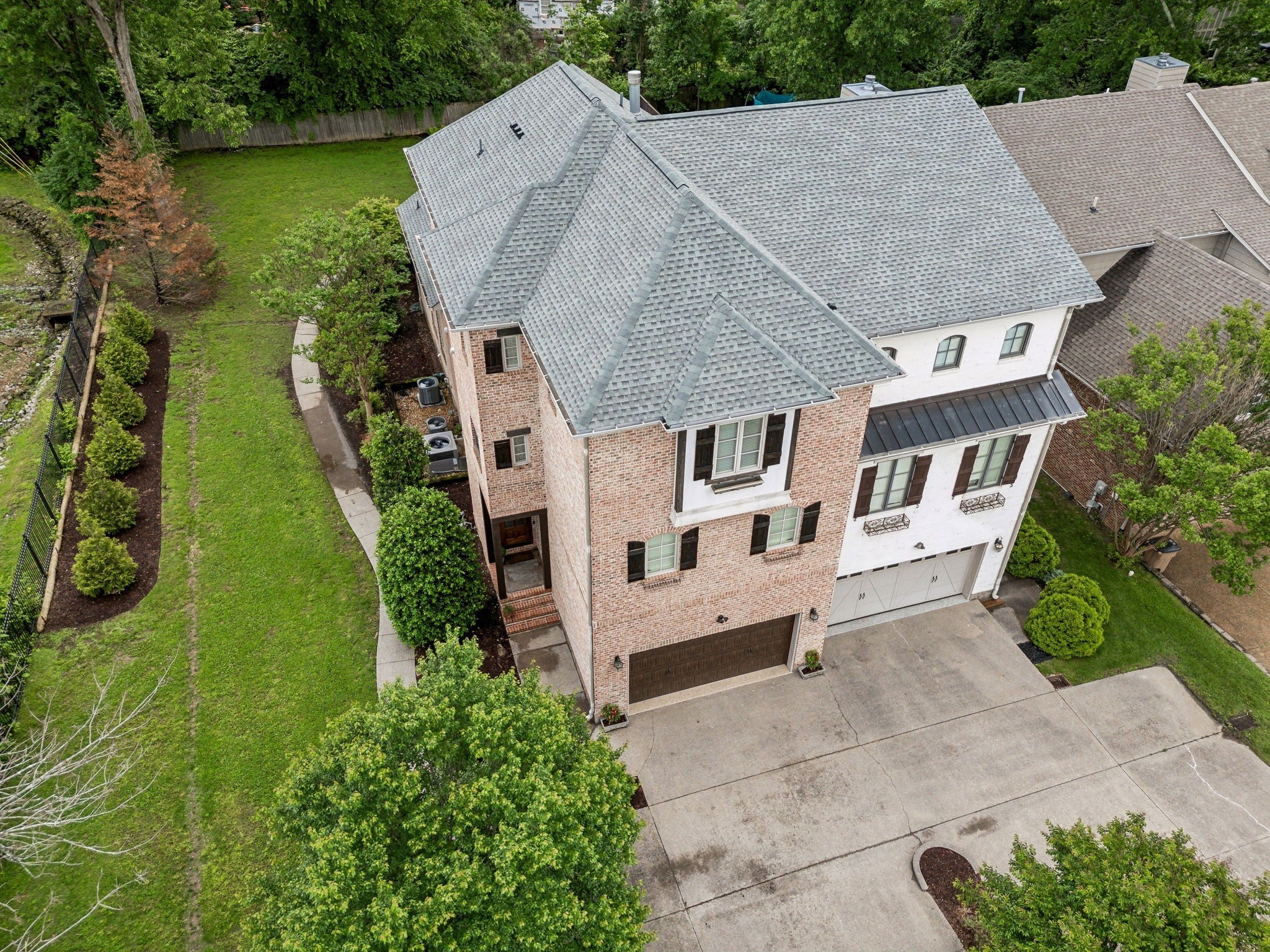 Photo of Listing #2885357