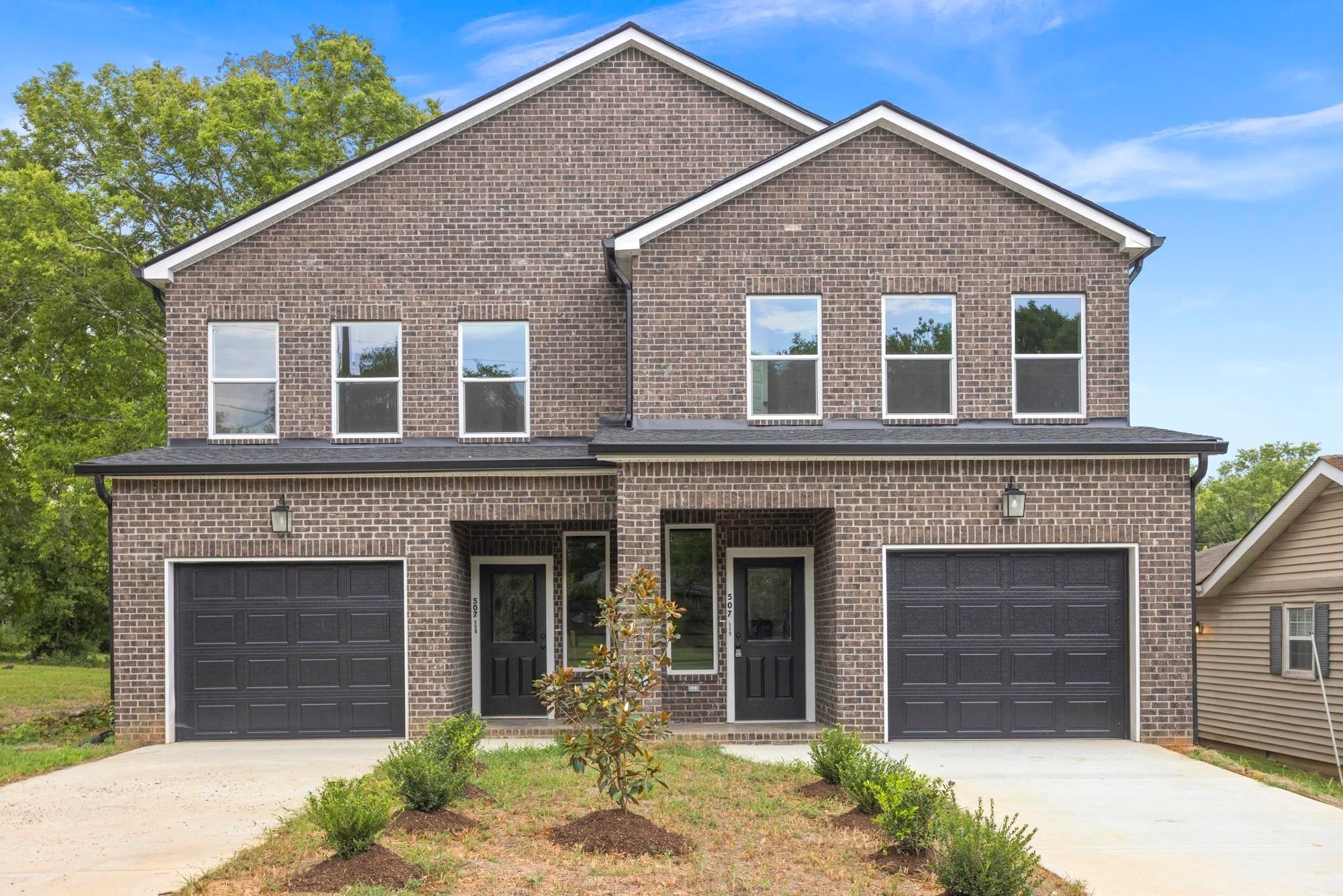 Photo of Listing #2885464