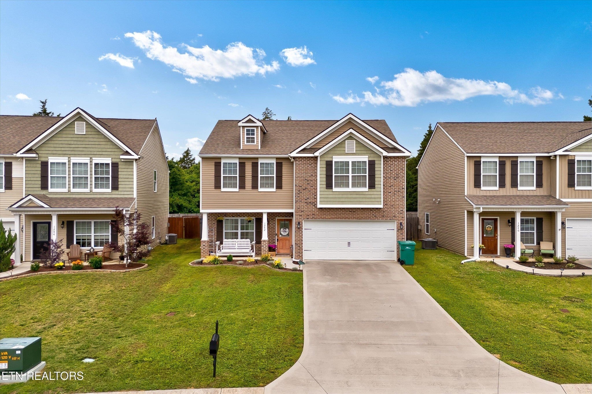 Photo of Listing #2885488
