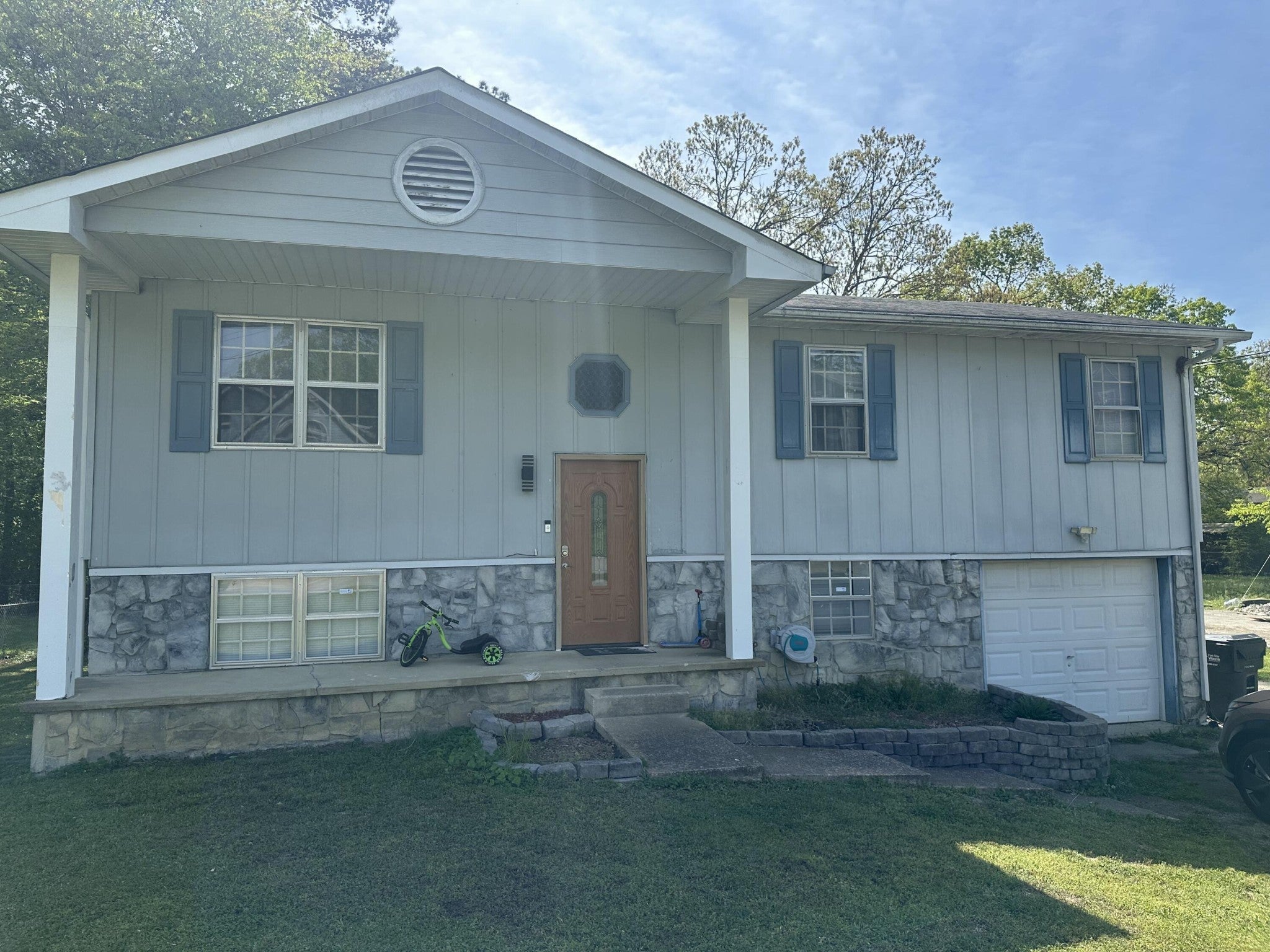 Photo of Listing #2885551