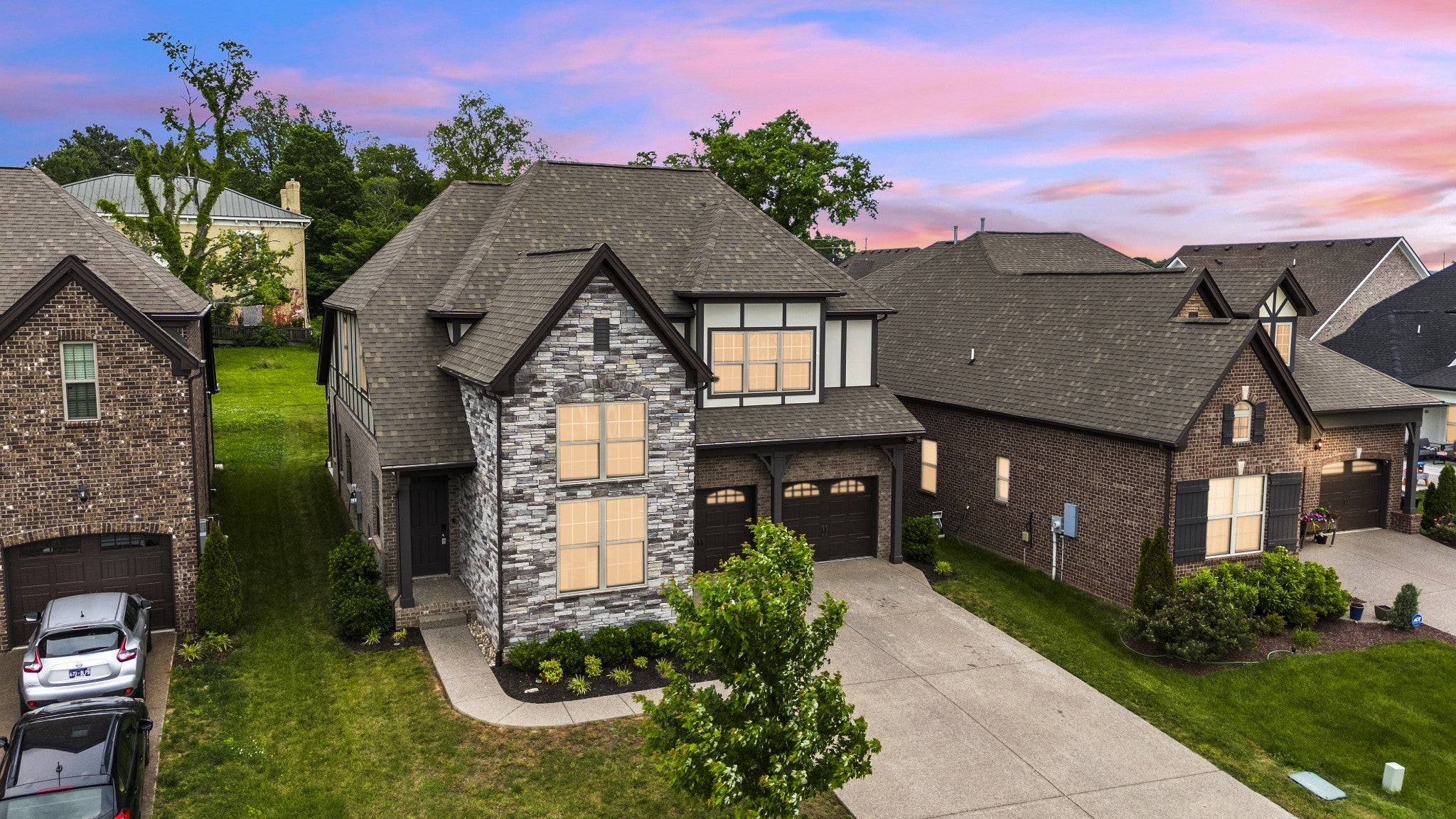 Photo of Listing #2886054