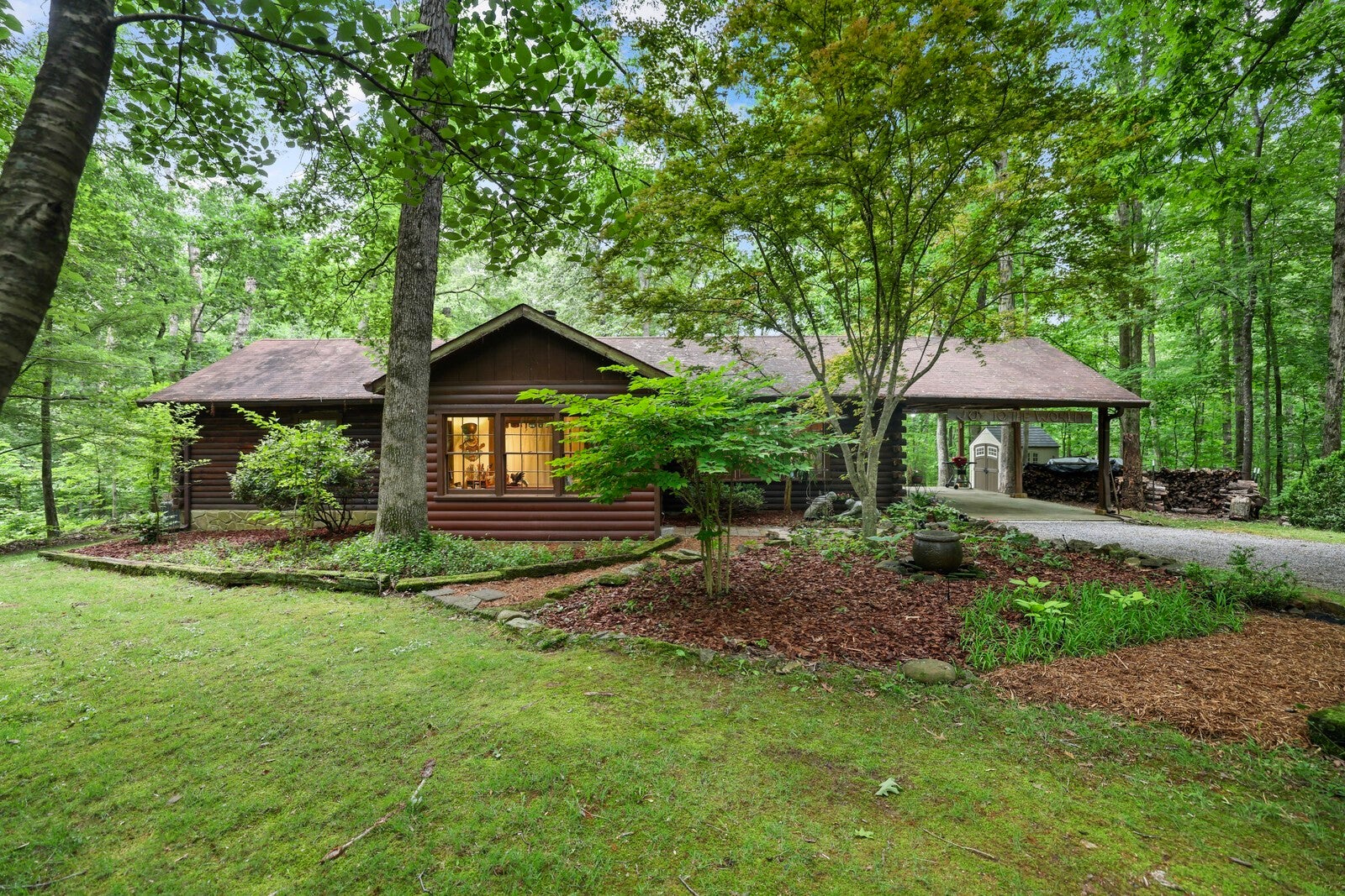 Photo of Listing #2886324
