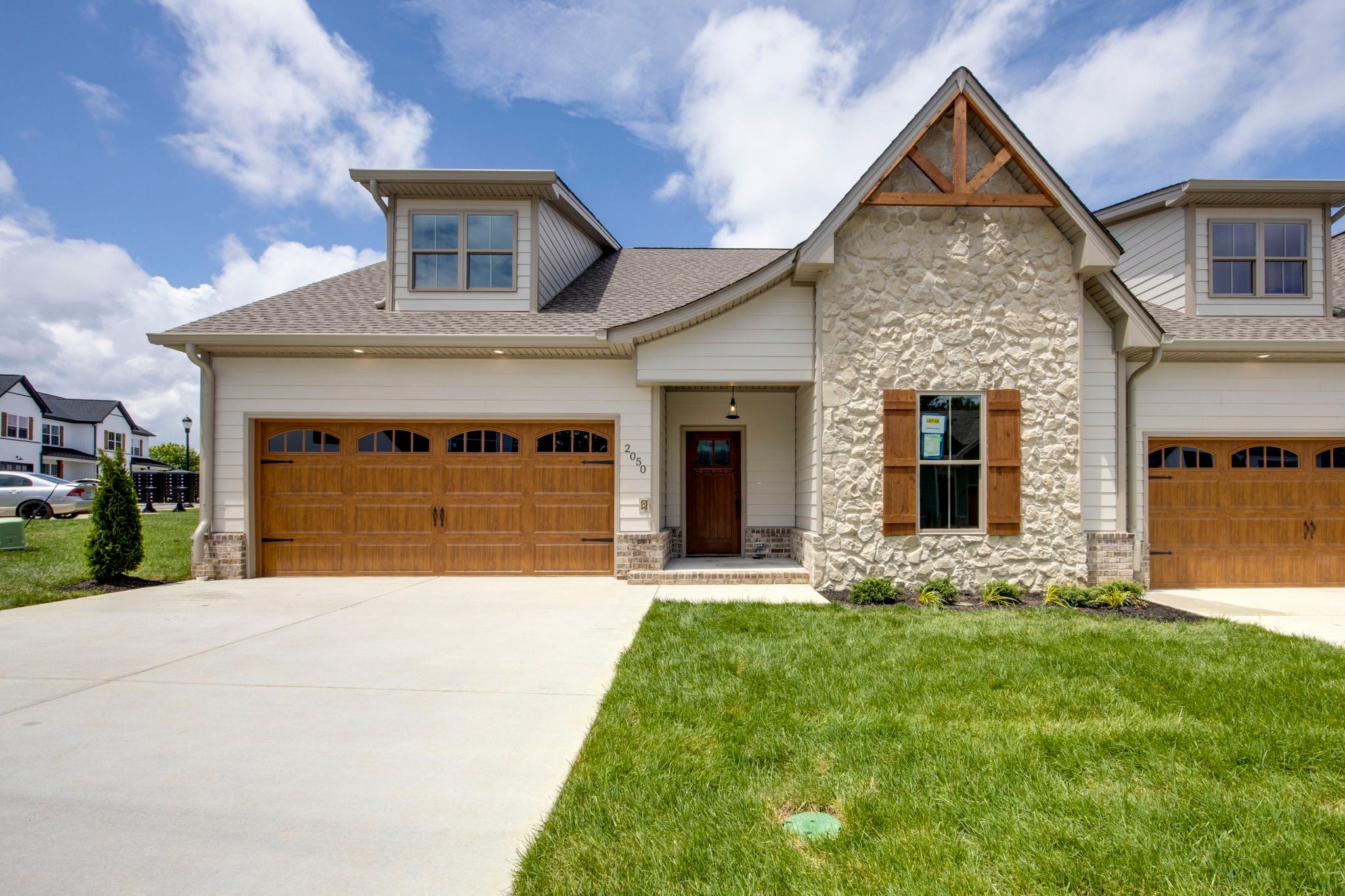 Photo of Listing #2886378