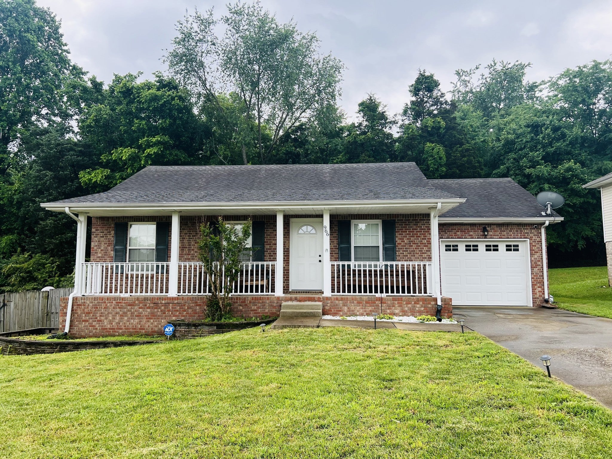 Photo of Listing #2887069
