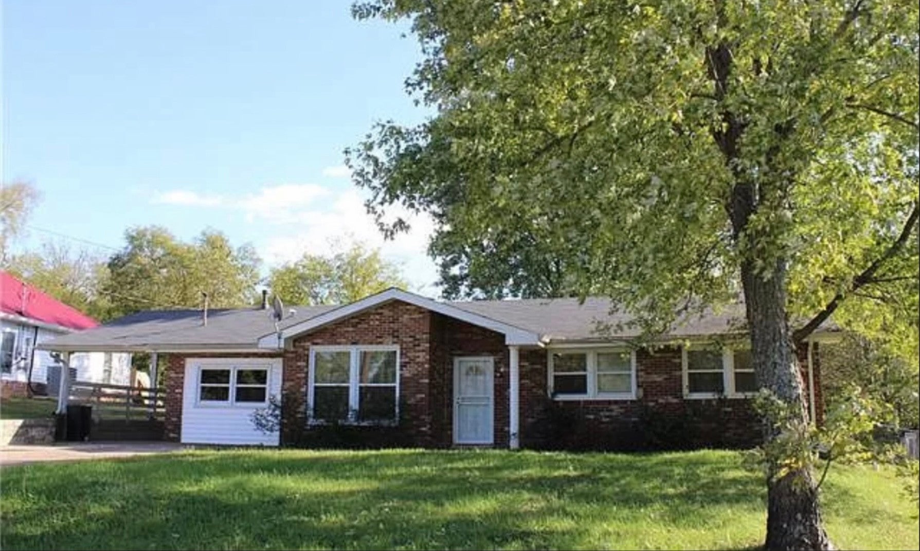 Photo of Listing #2887535