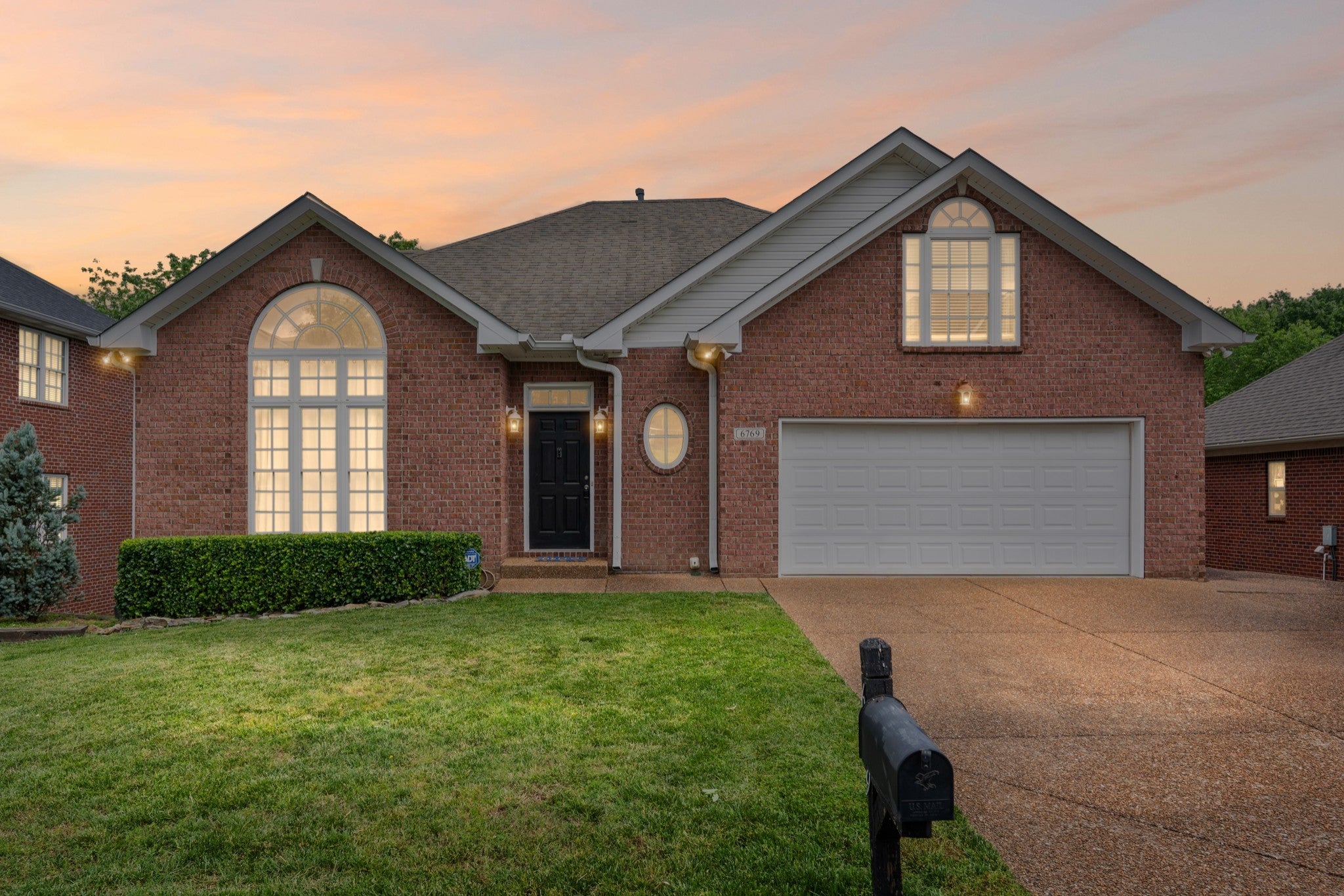Photo of Listing #2887685