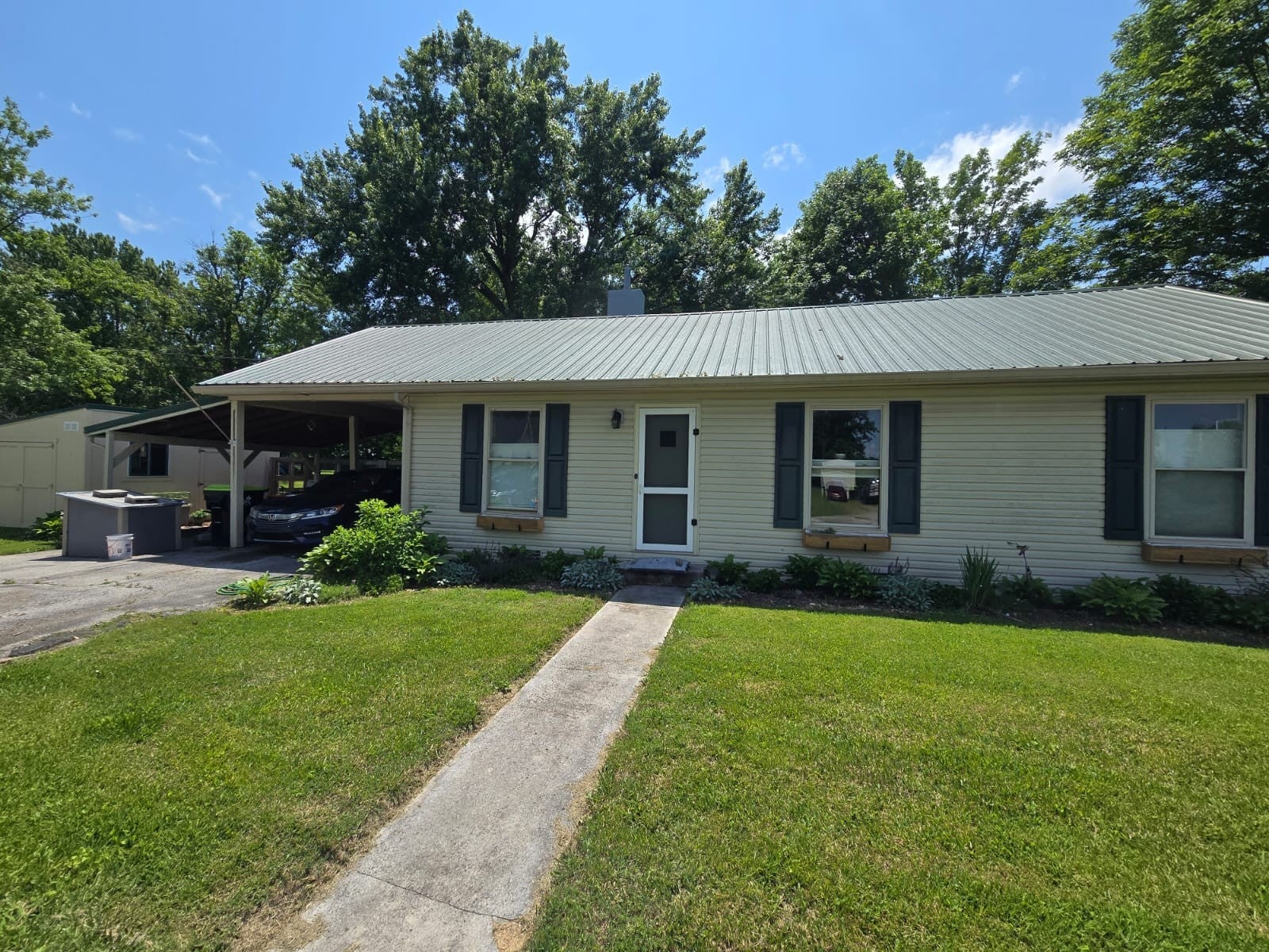 Photo of Listing #2888123